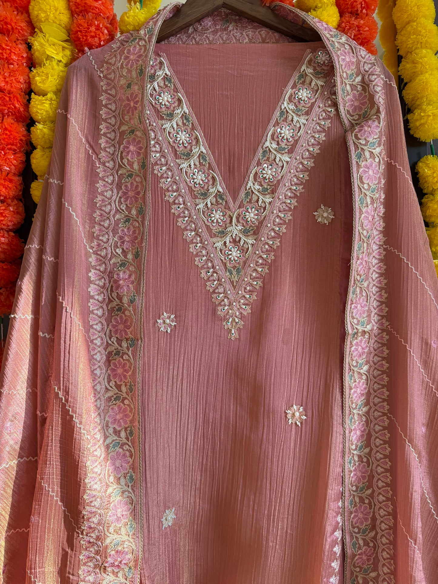 Crush tissue kashmiri aari work suit
