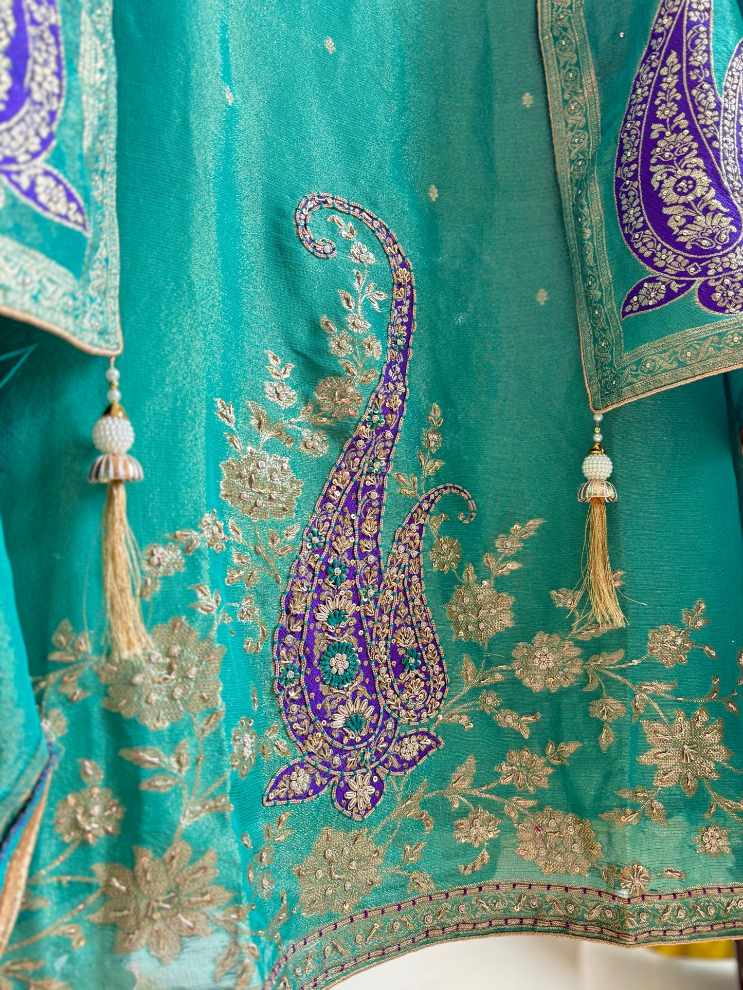 Benarsi zardozi suit