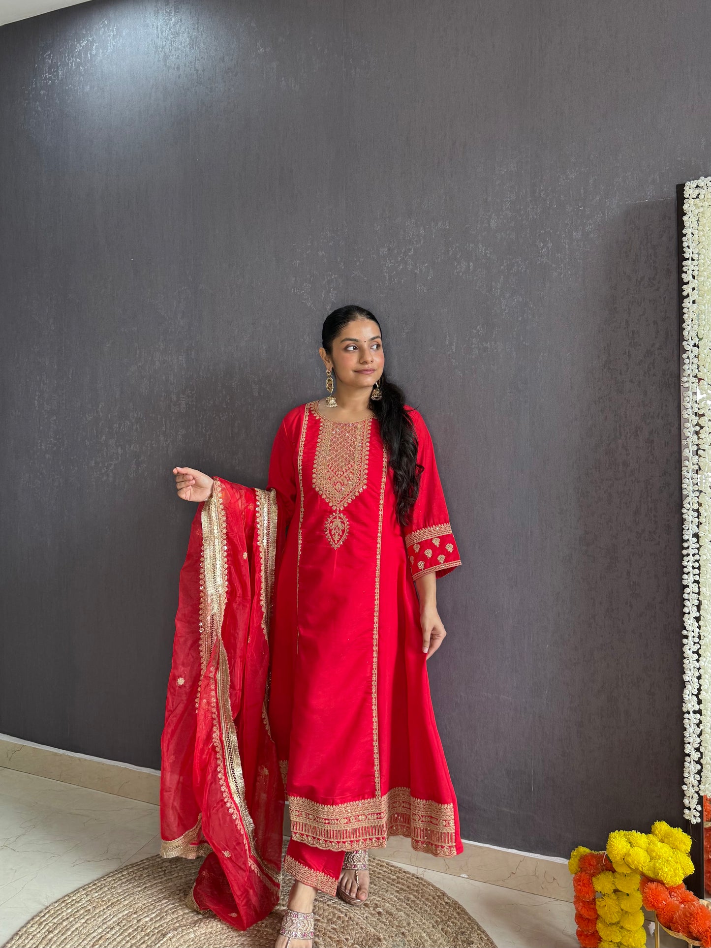 Aline Aari work suit set