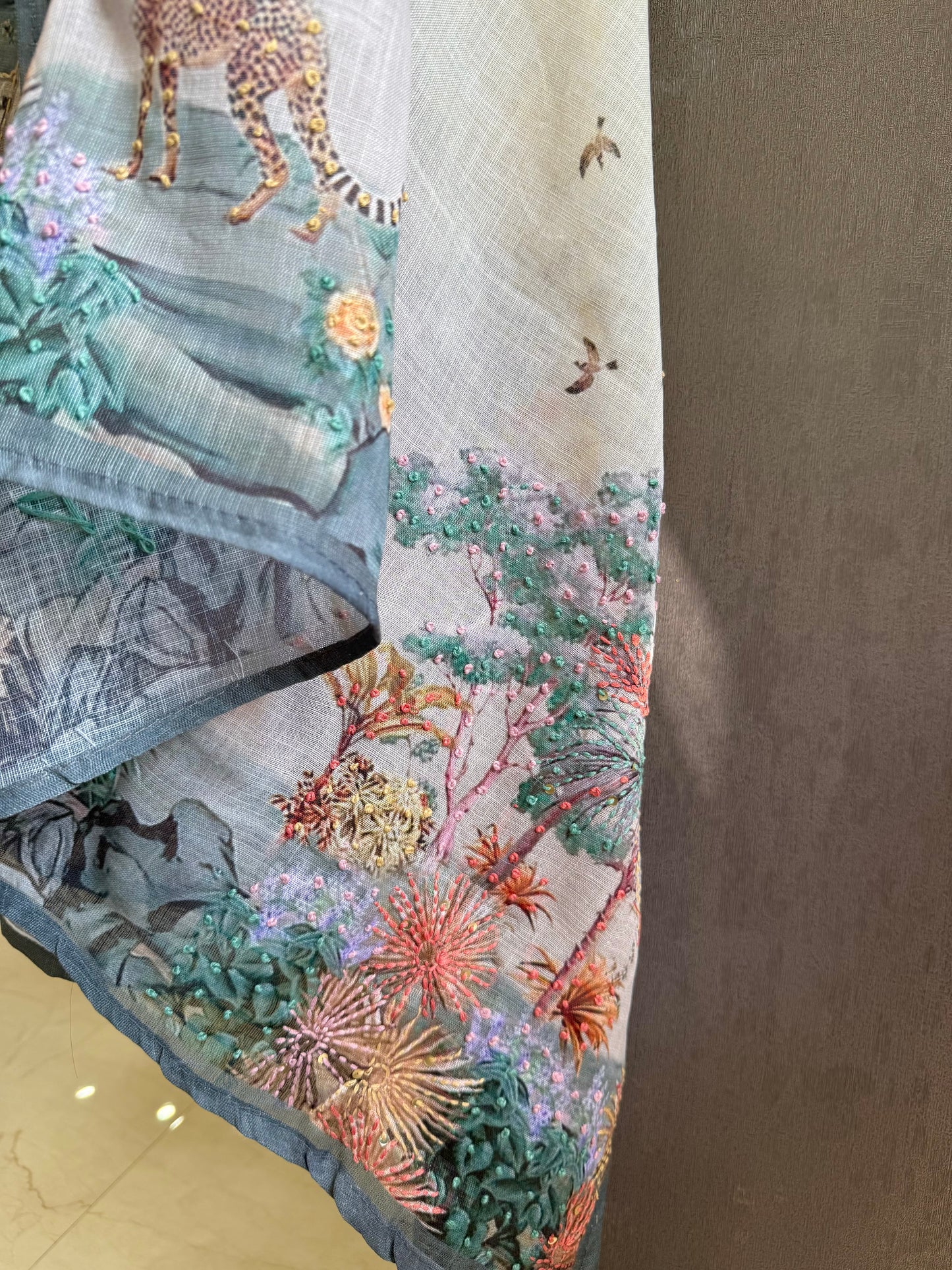 Pure linen frenchknot kantha work suit