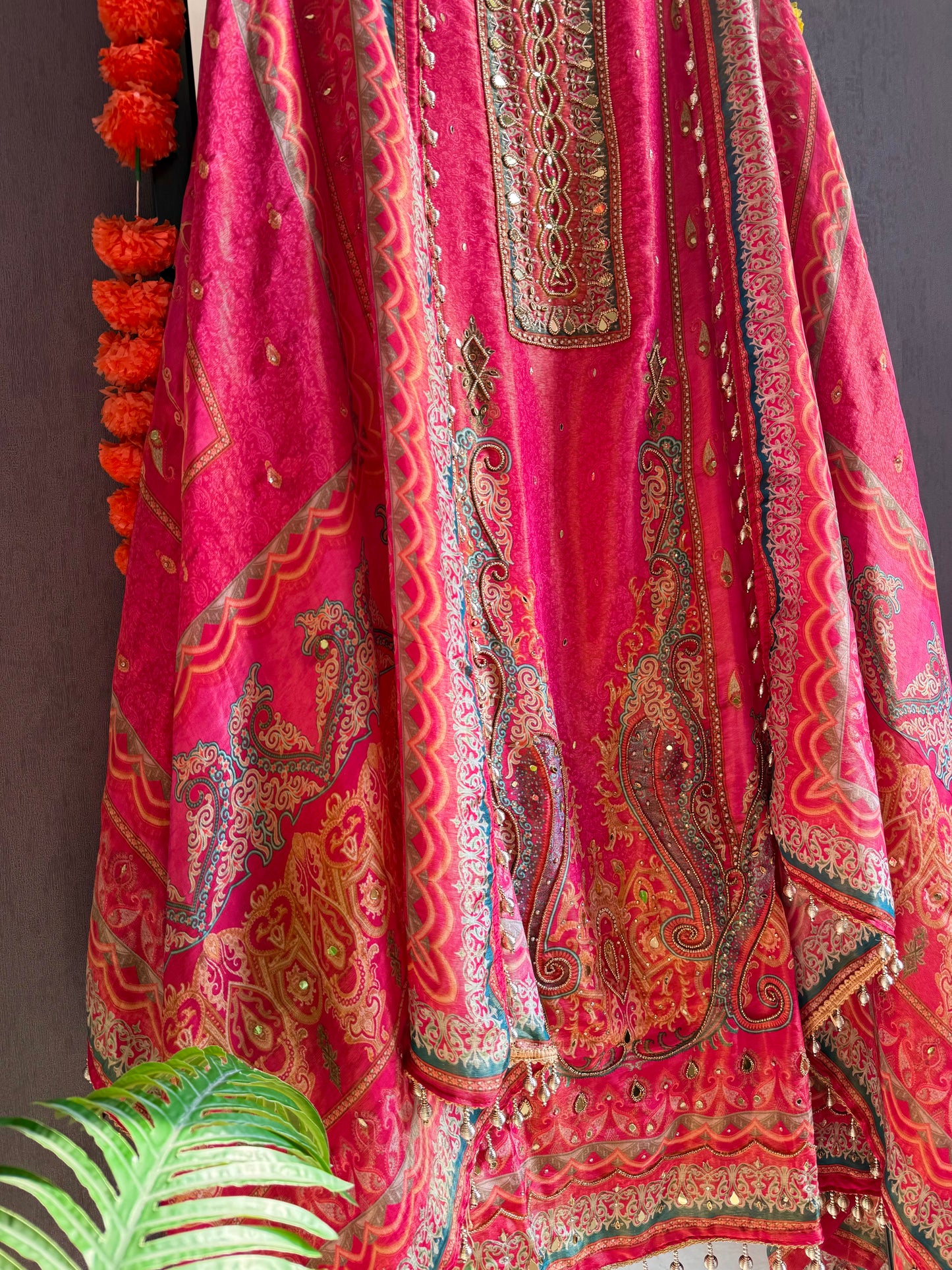 Luxurious pakistani kundan suit