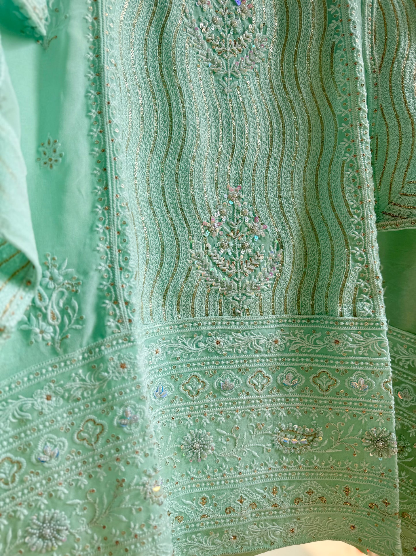 Lucknowi chikankari handwork suit