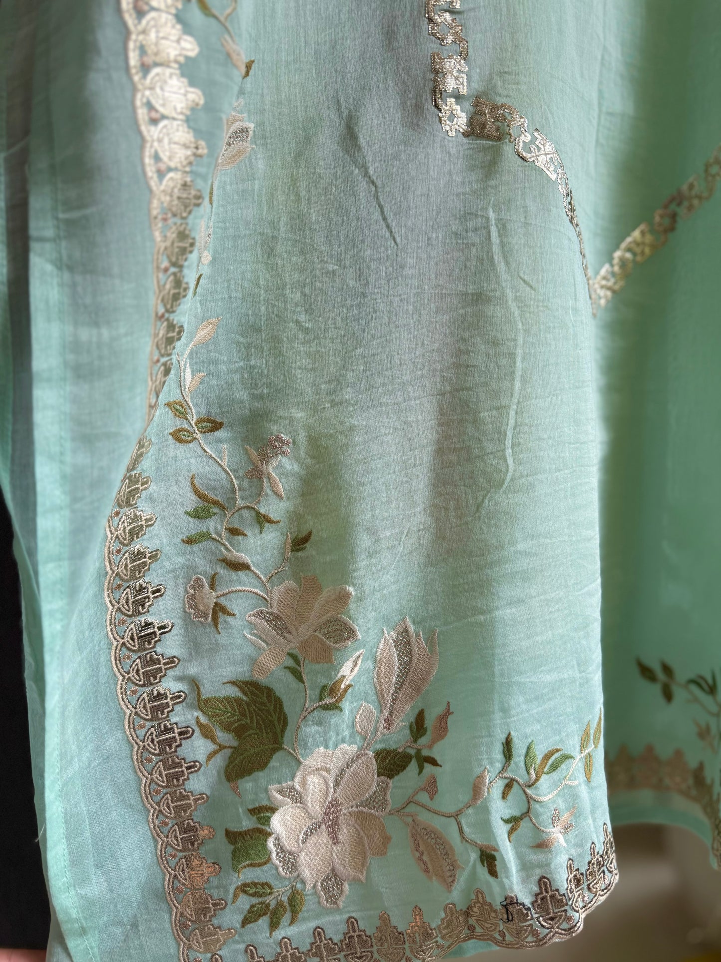 Luxurious Mul chanderi gold appliqué work suit