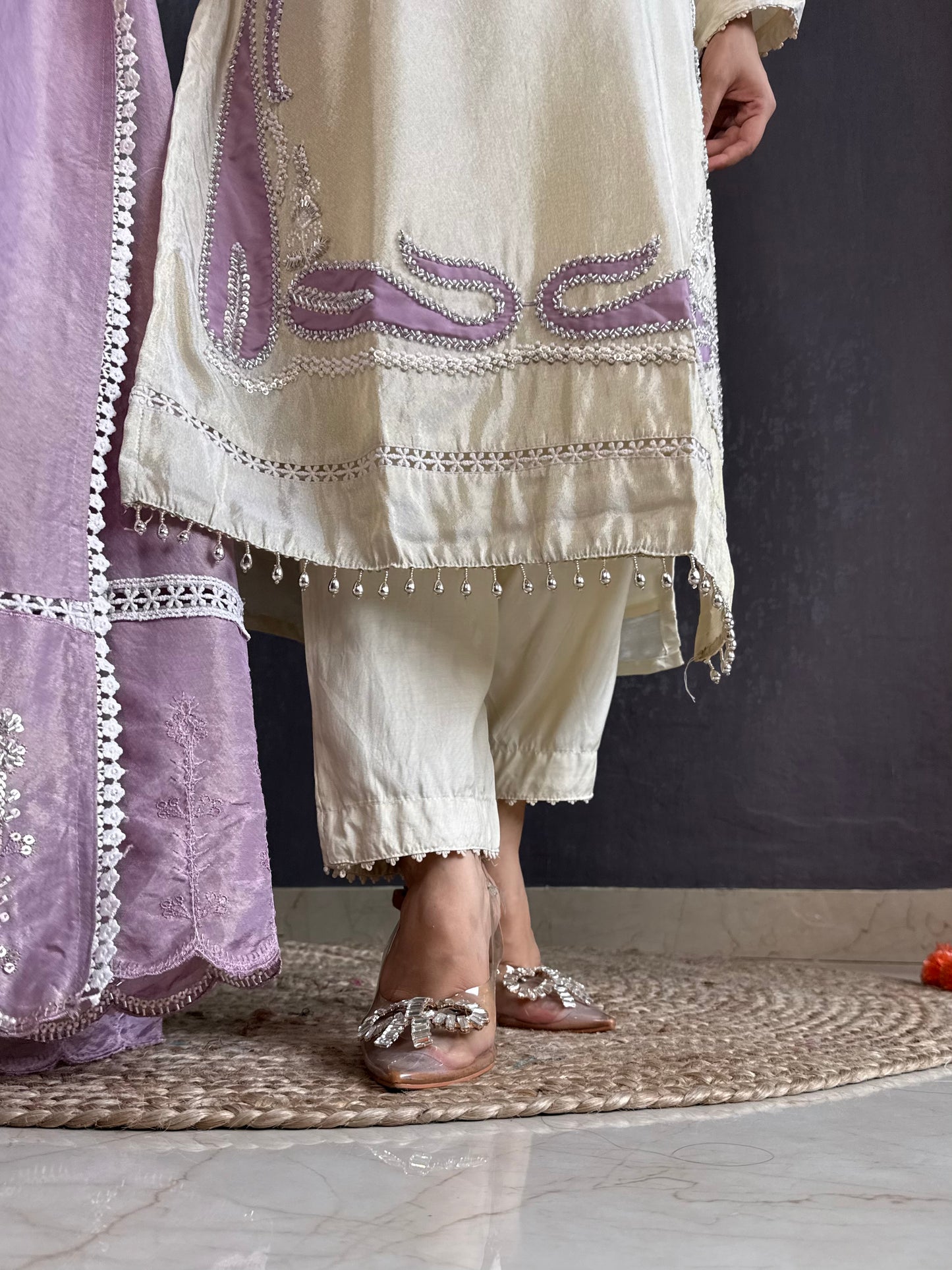 Tissue silk Handwork suit set
