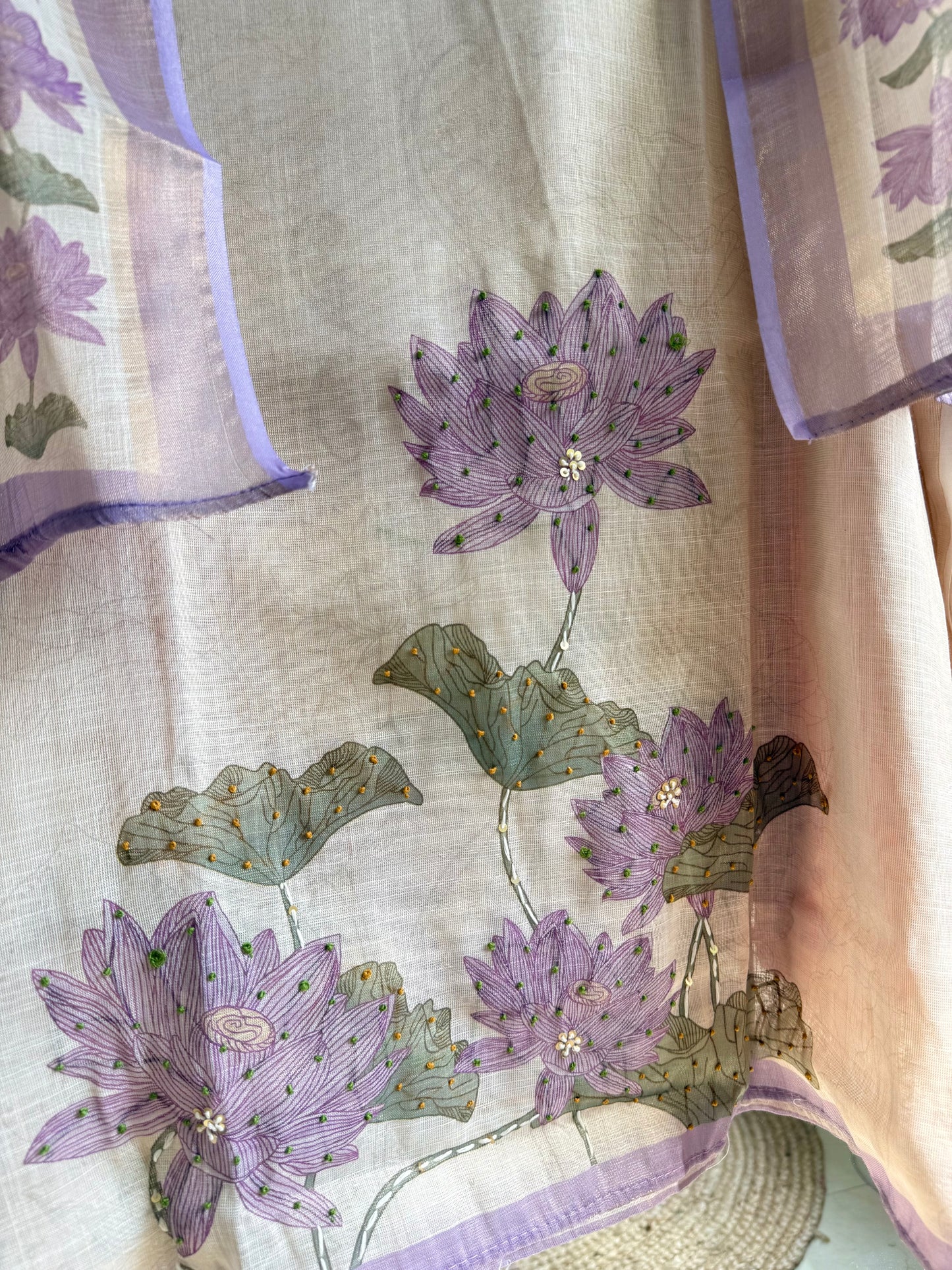 Pure linen lotus kantha work suit