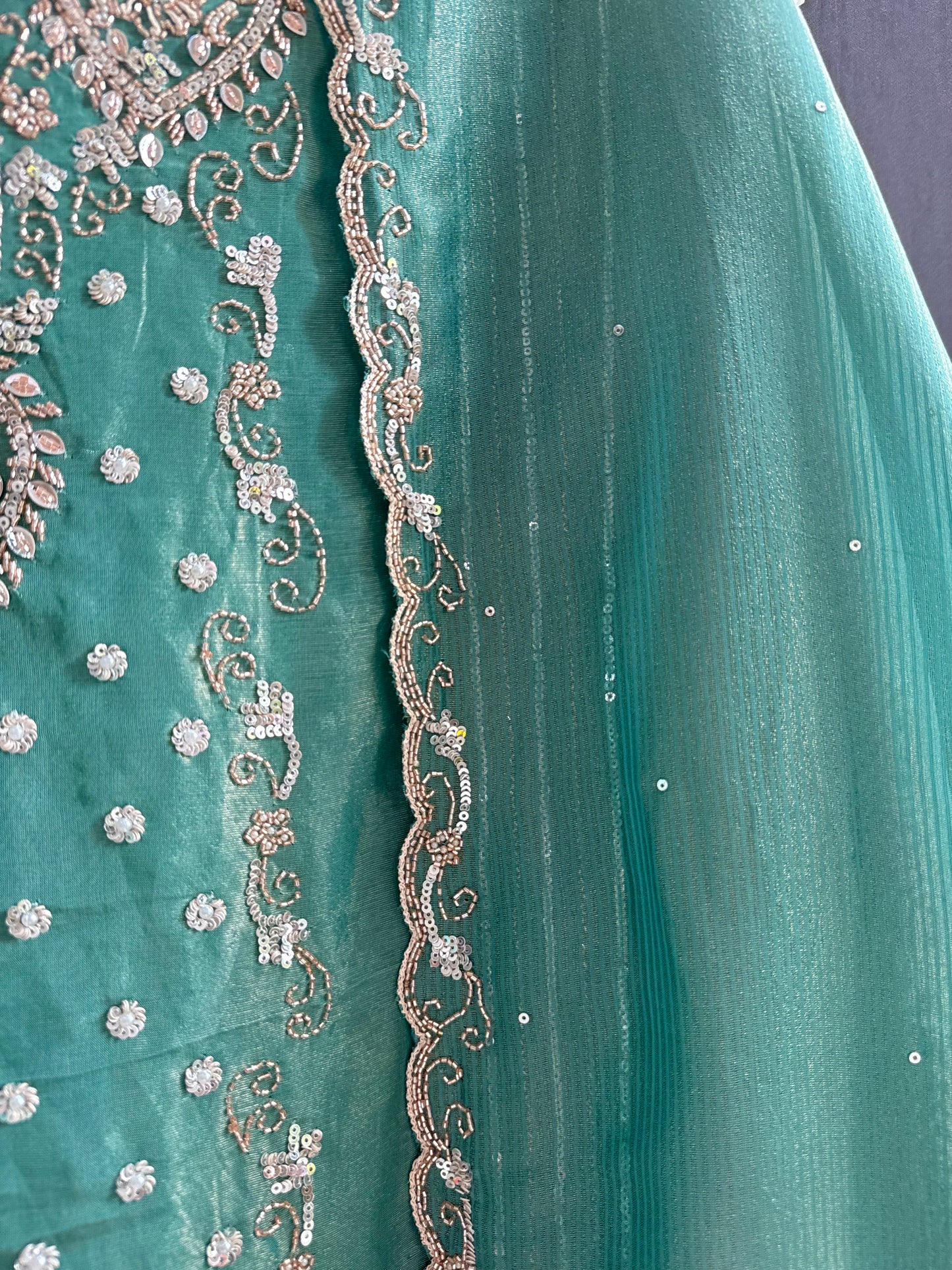Luxurious hearts handwork suit