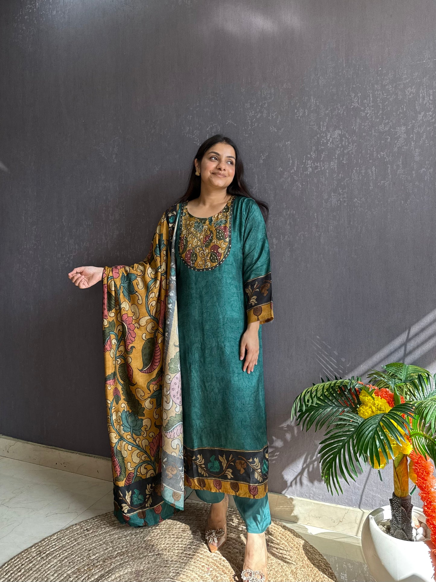 Tussar kalamkari lotus suit set