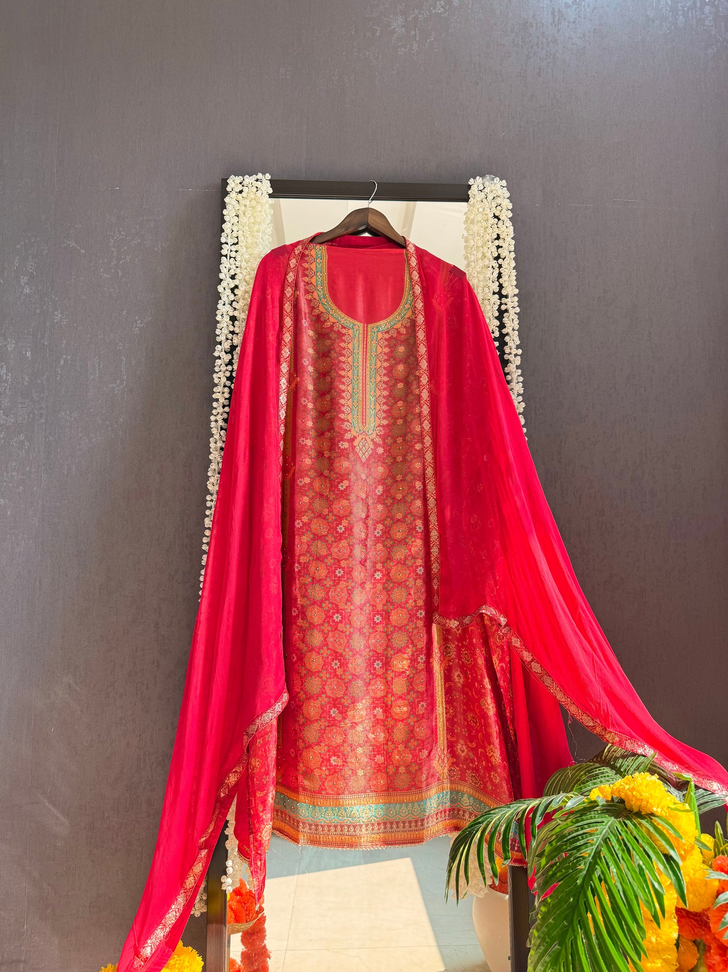 Meenakari Benarsi suit