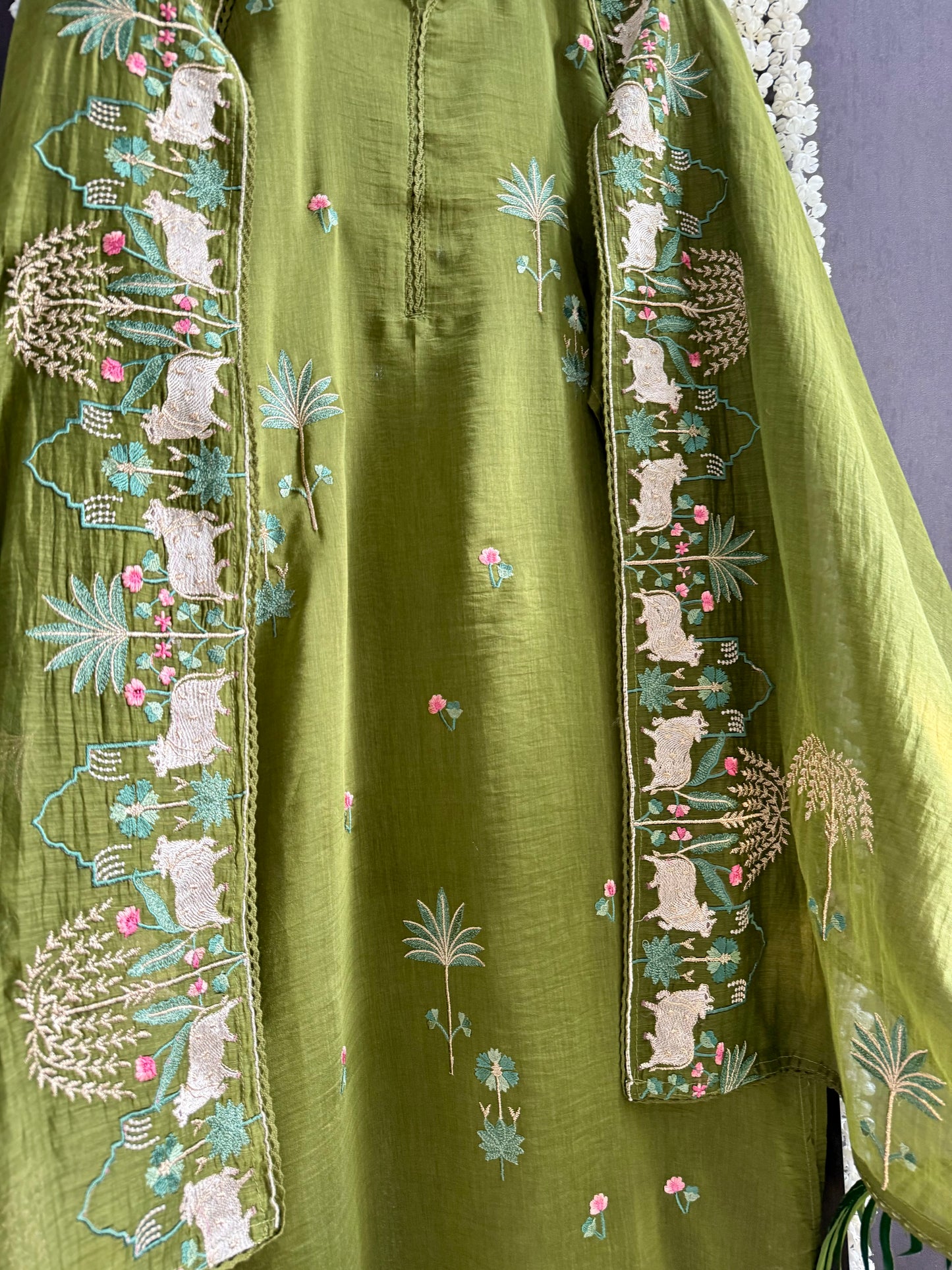Luxurious Mul chanderi pichwai suit