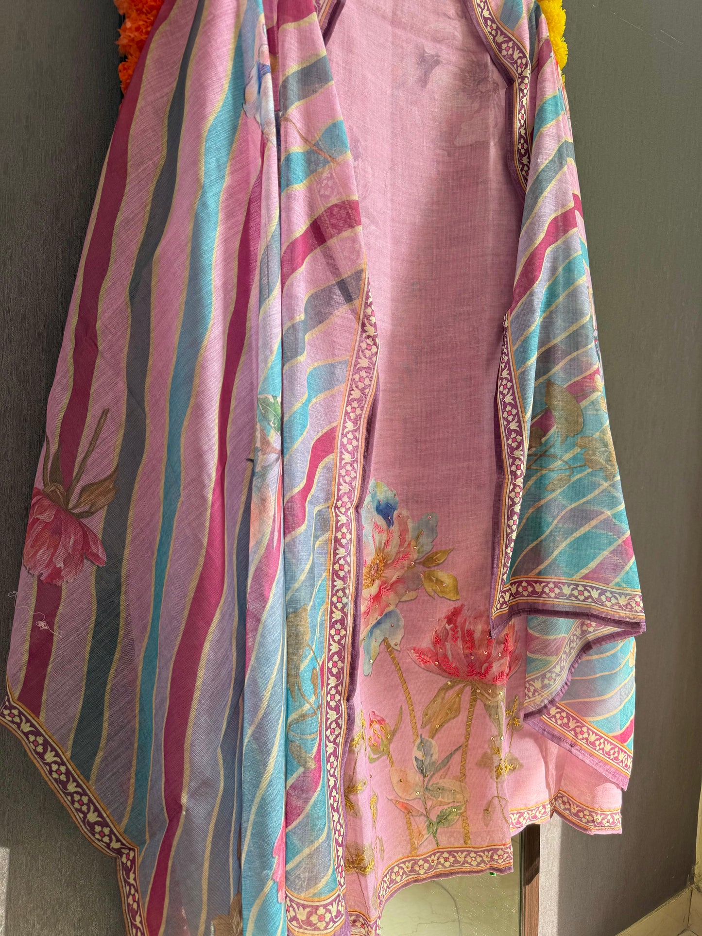 Pure linen lotus kantha work suit