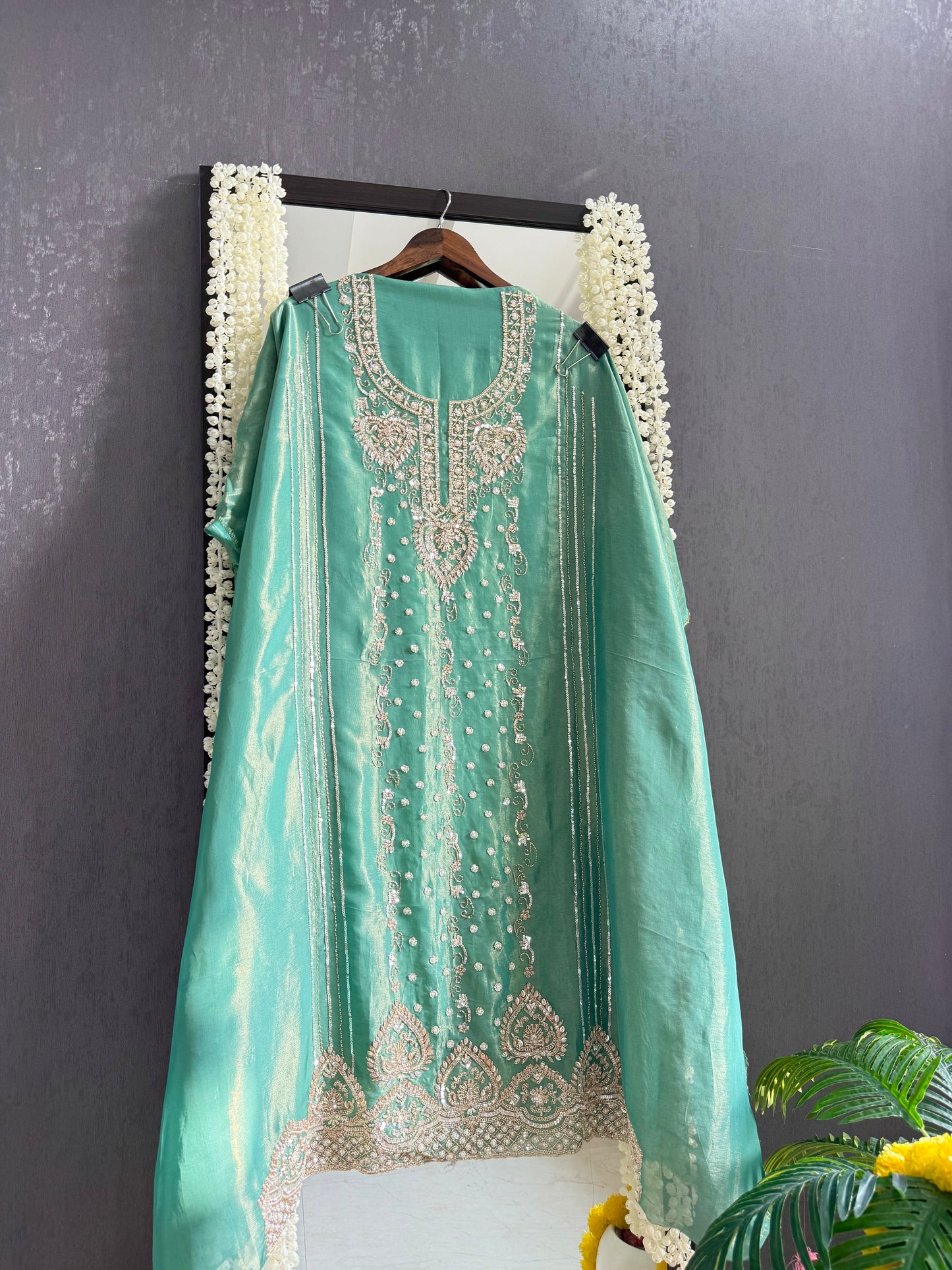 Luxurious hearts handwork suit