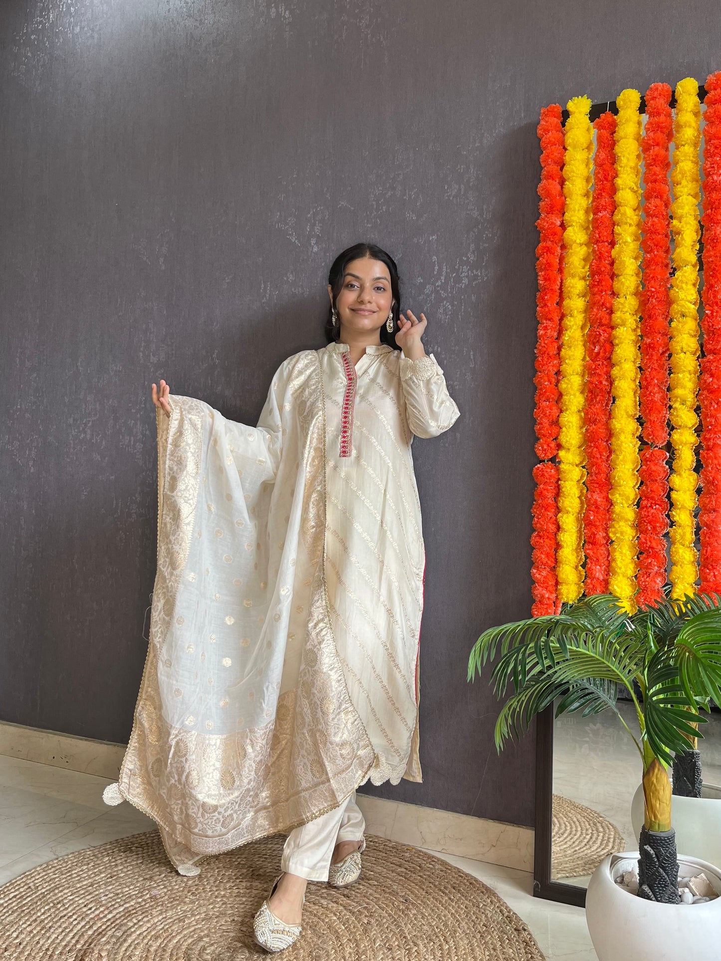 Benarsi Ivory set