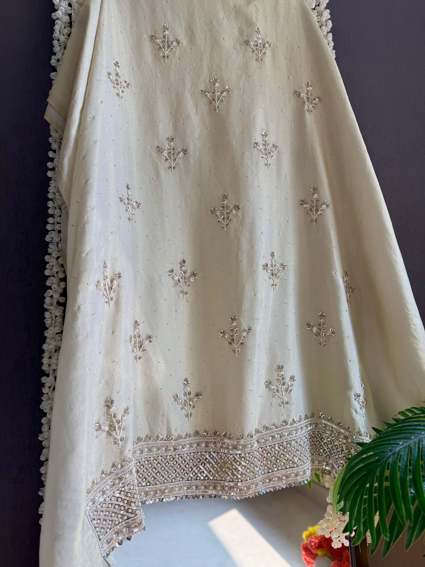 Luxurious dreamy handwork suit