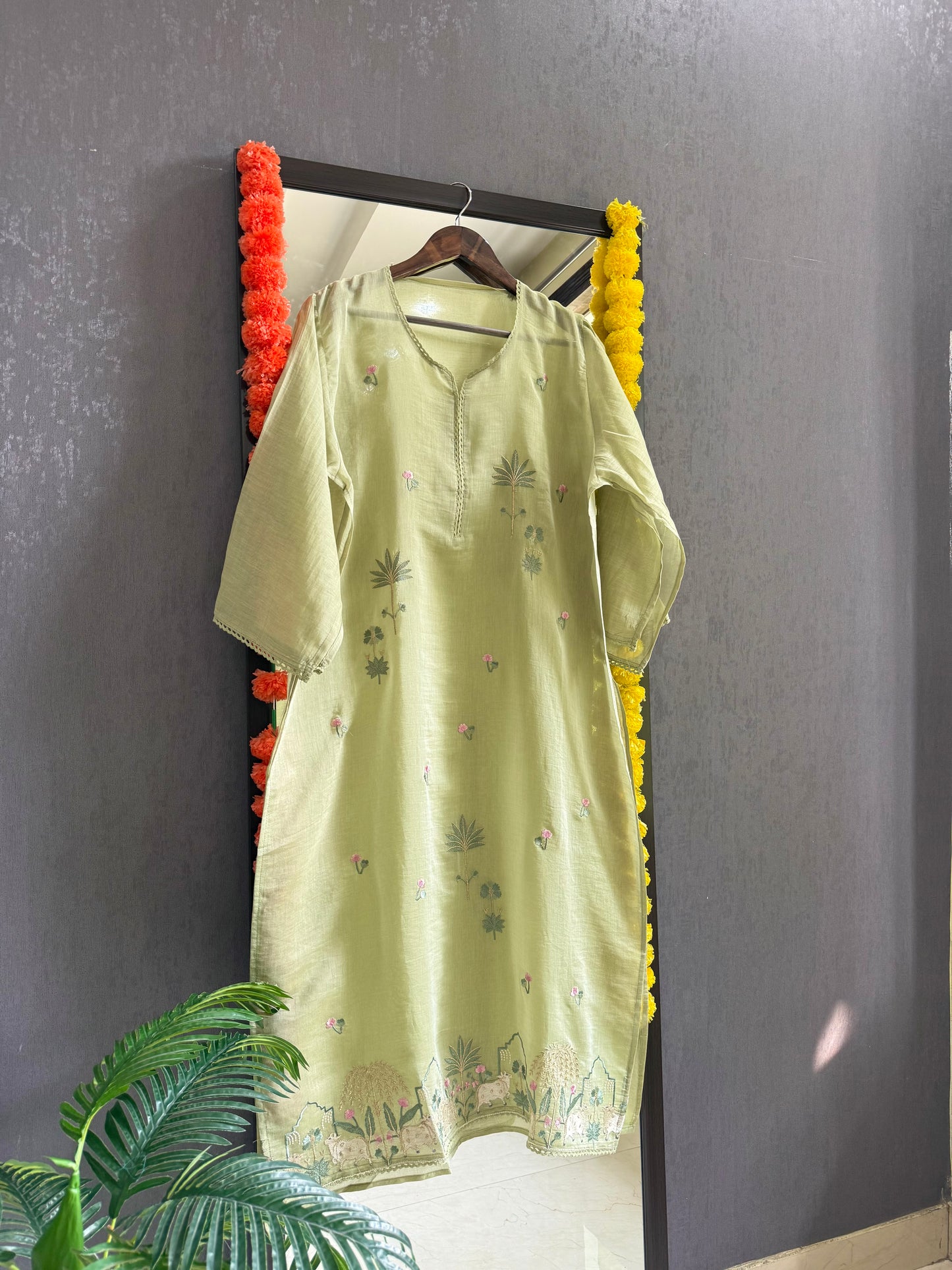 Luxurious Mul chanderi pichwai suit