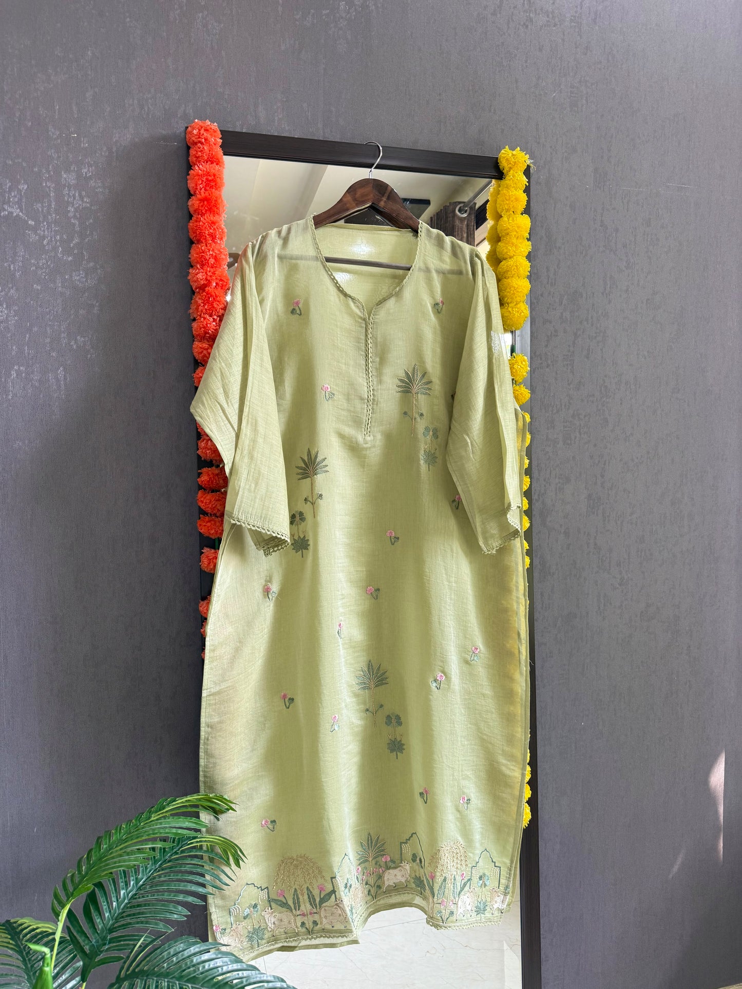 Luxurious Mul chanderi pichwai suit