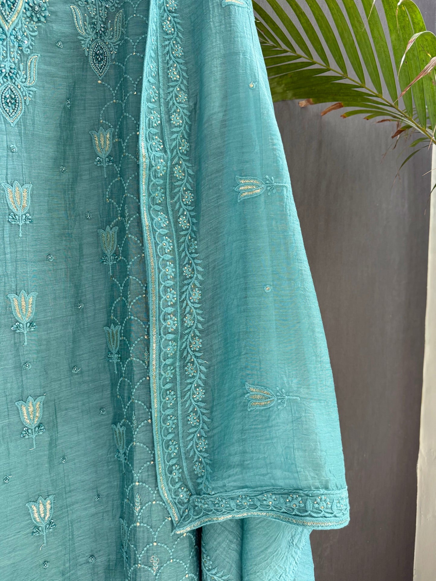 Luxurious Mul chanderi lucknowi tulip and hearts suit