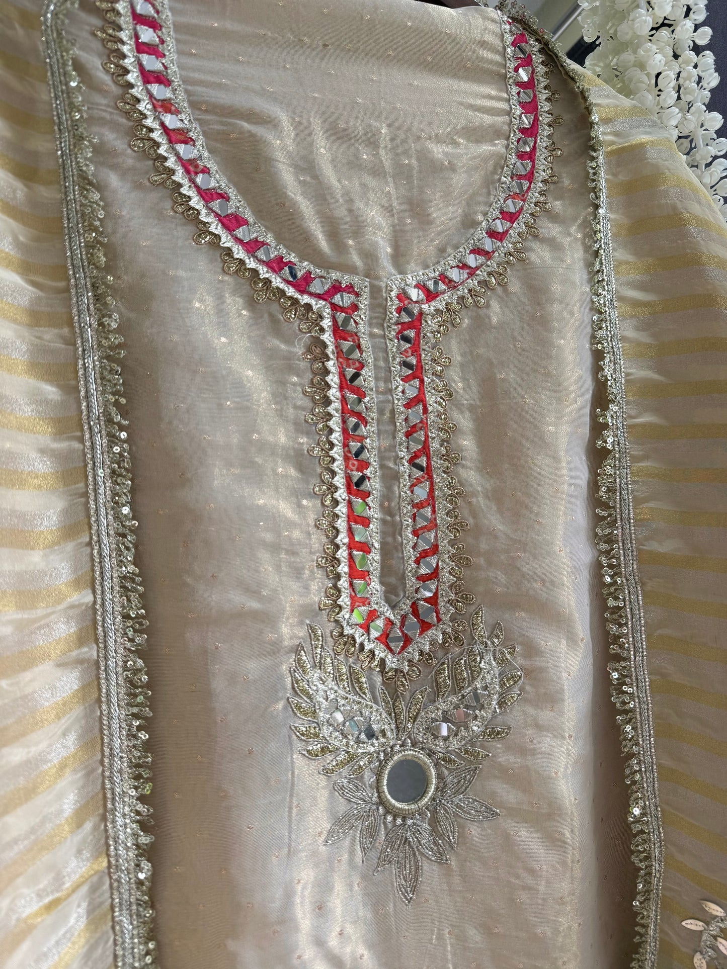 Luxurious Gotapatti ombré suit