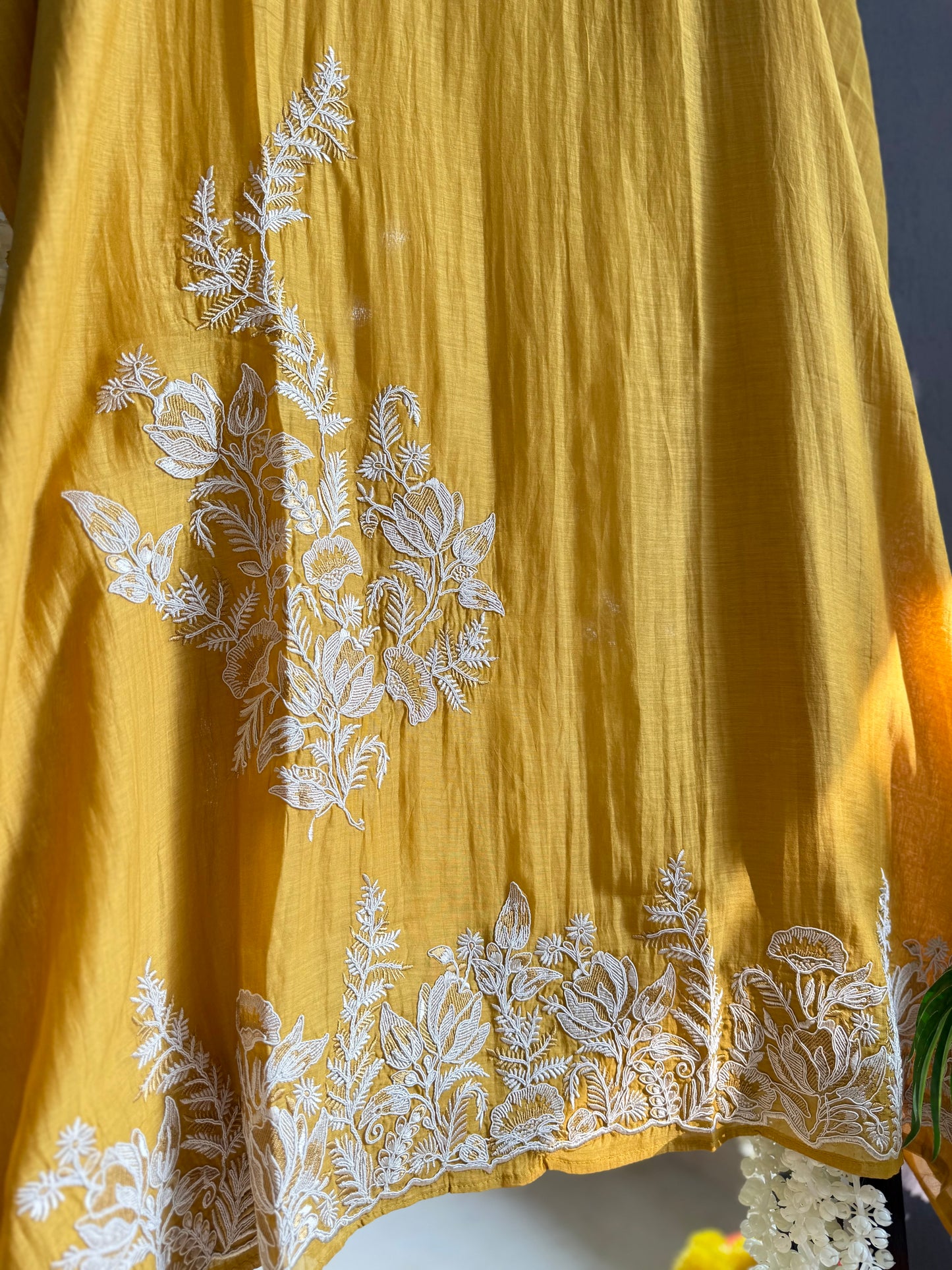 Luxurious aari work Mul chanderi suit