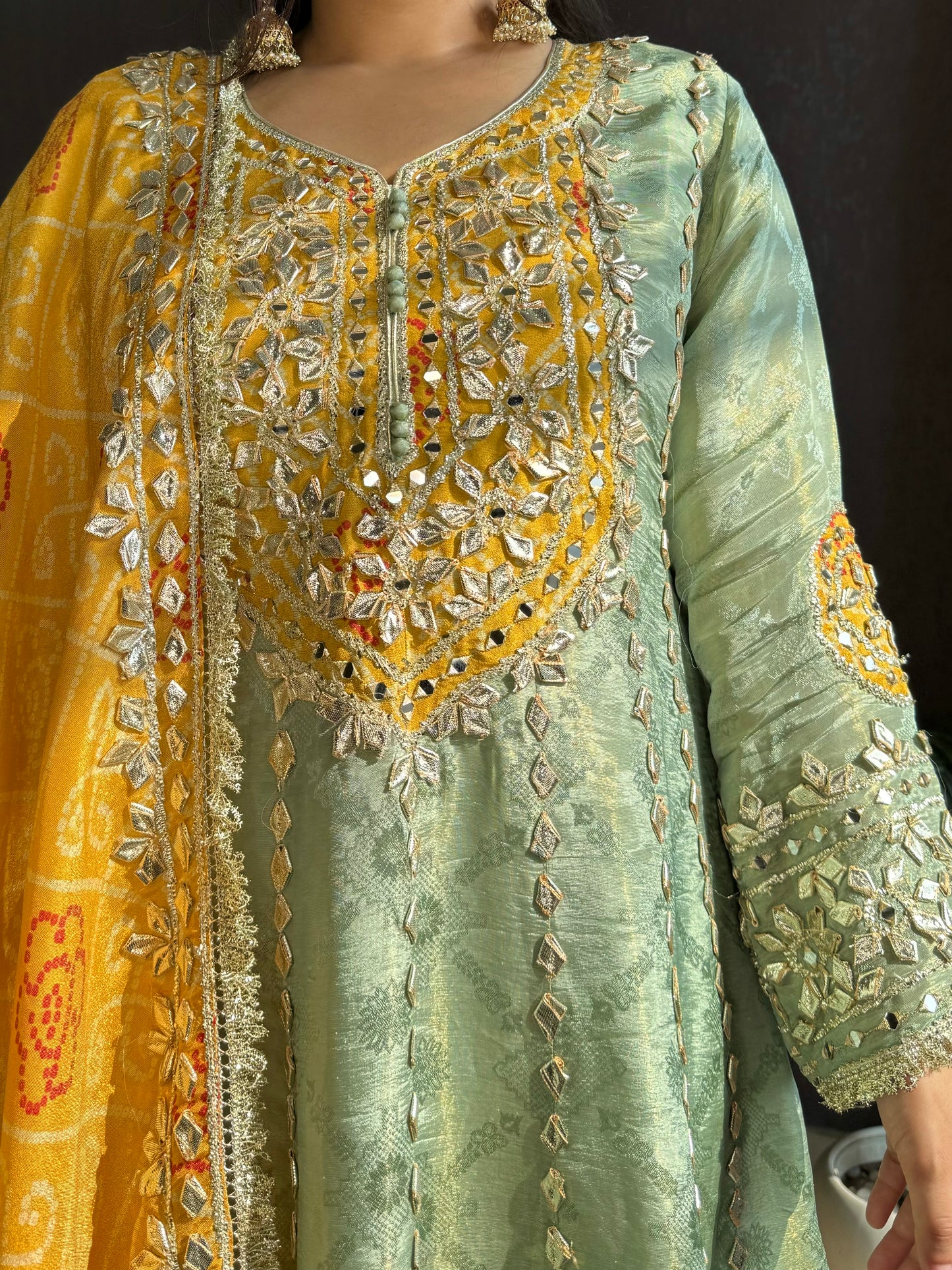 Luxurious Bandhani gotapatti anarkali set