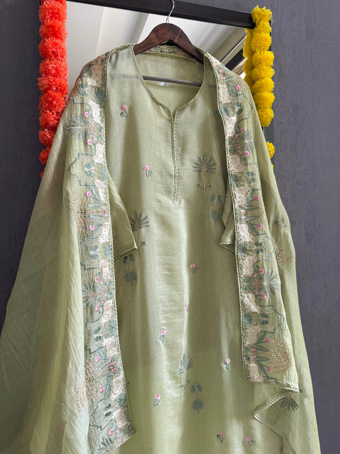 Luxurious Mul chanderi pichwai suit