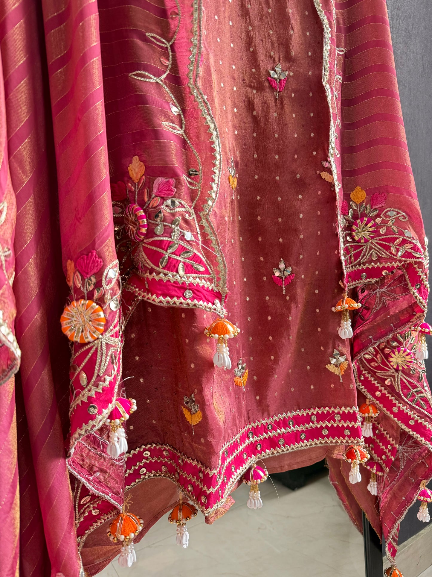 Luxurious Gotapatti Tissue silk suit