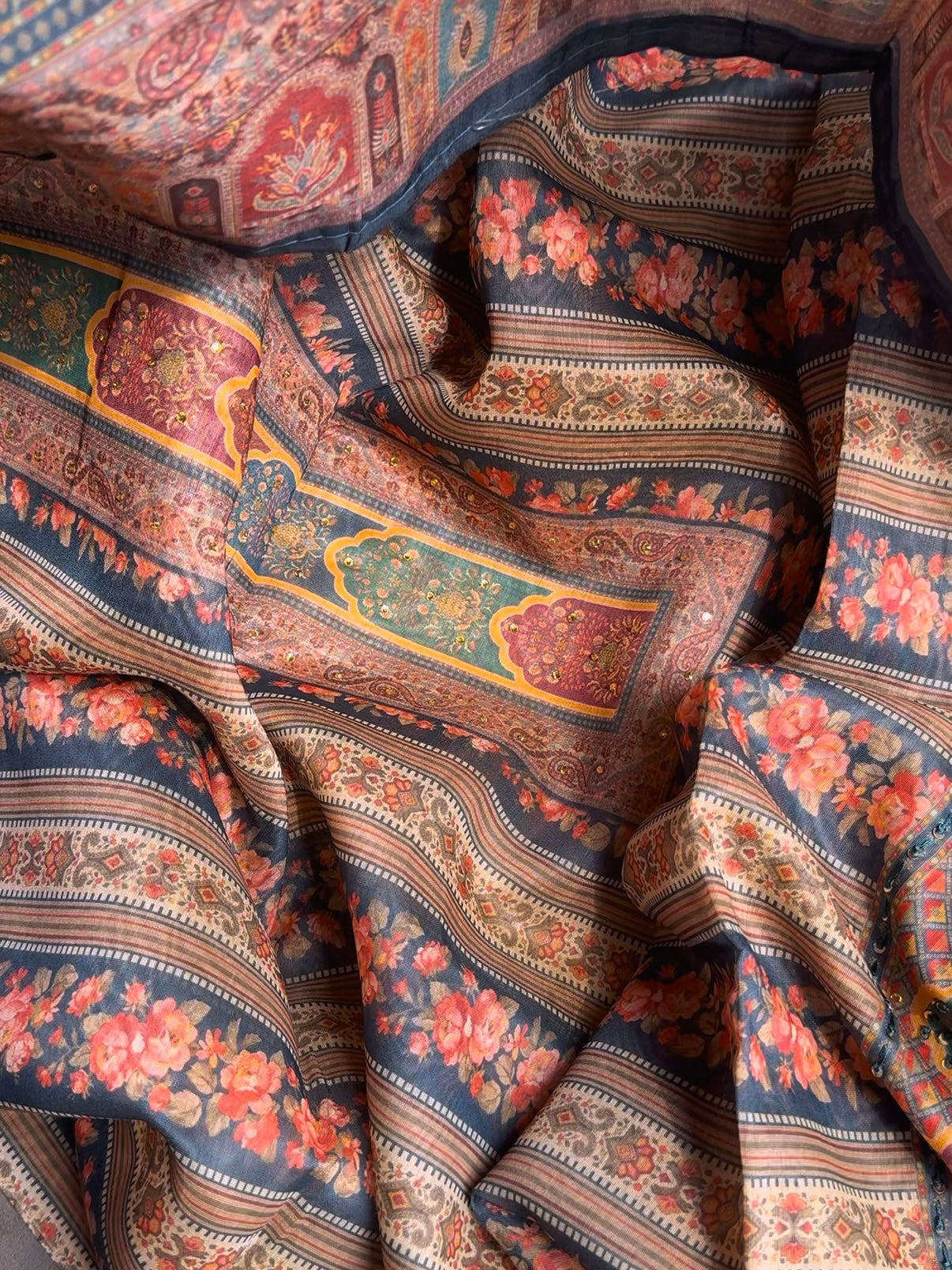 Maheshwari floral kantha work Unstitched suit