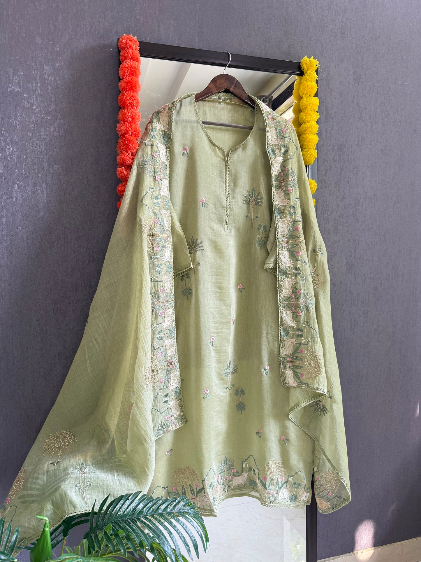 Luxurious Mul chanderi pichwai suit