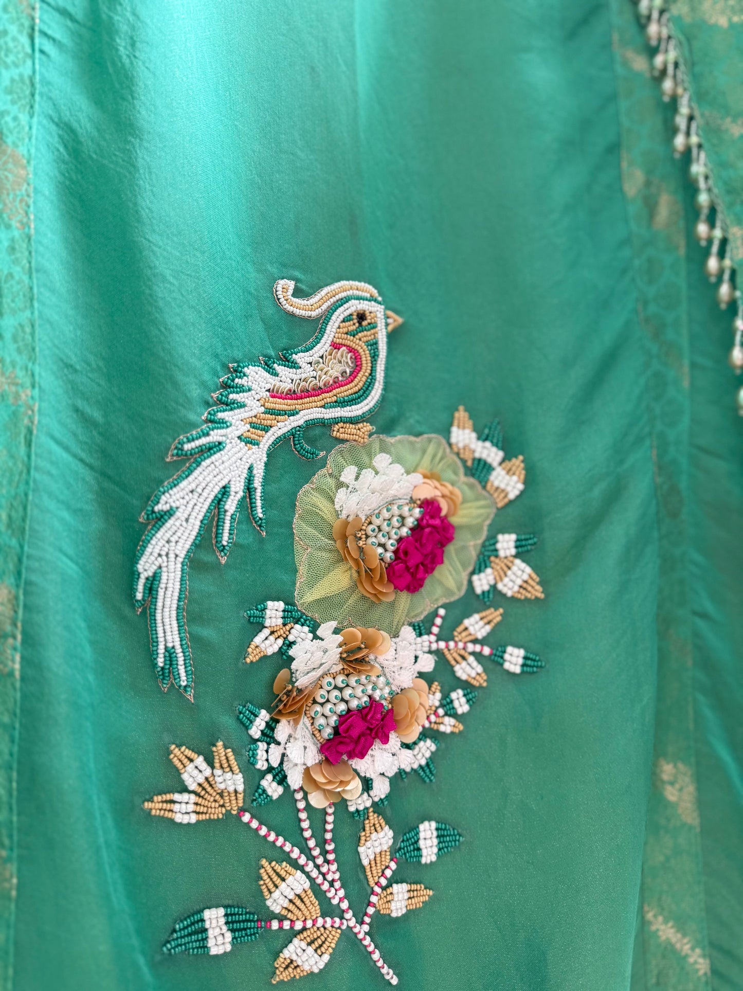 Luxurious elephants Handwork suit