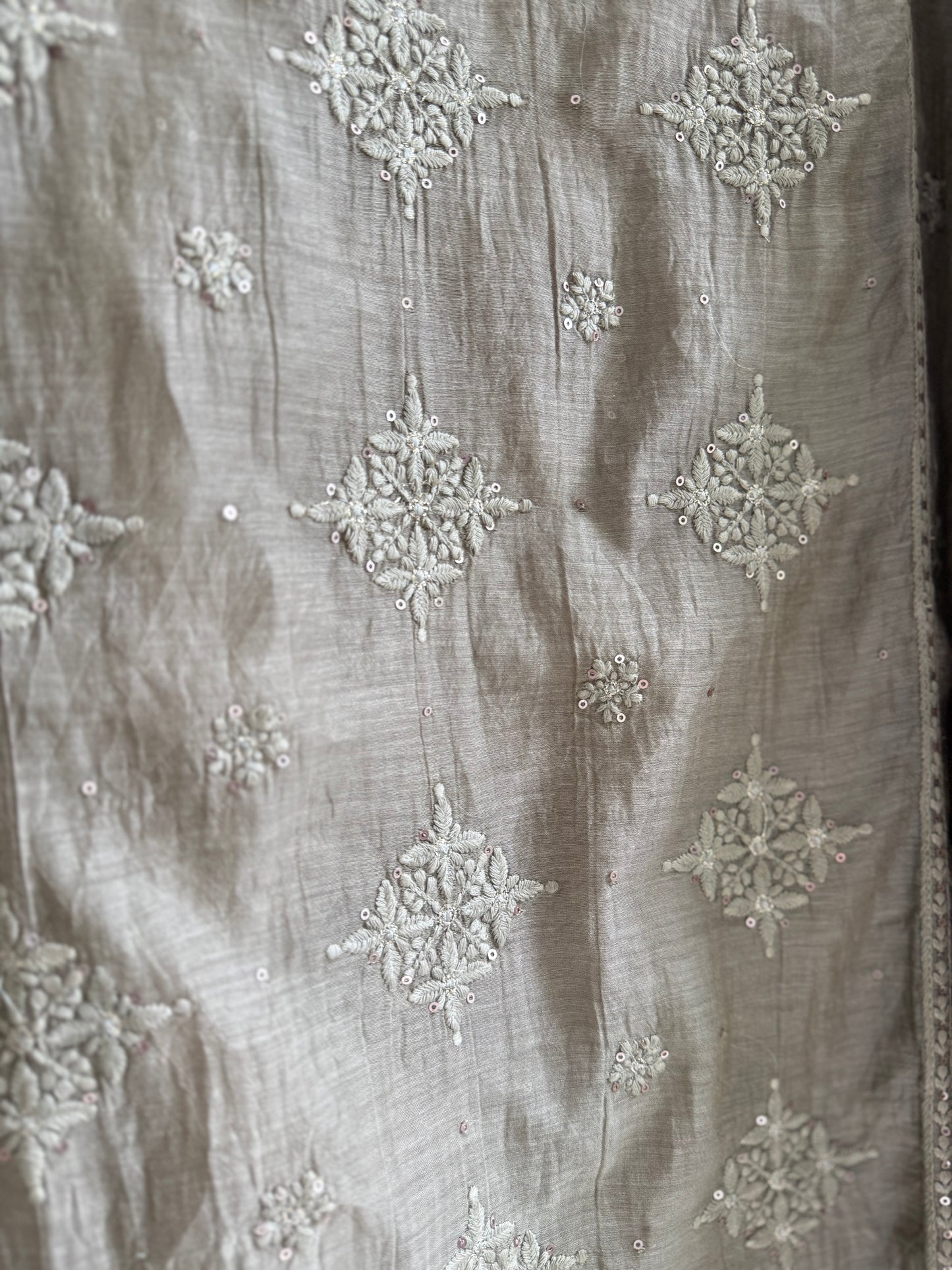 Luxurious Mul chanderi lucknowi handwork suit