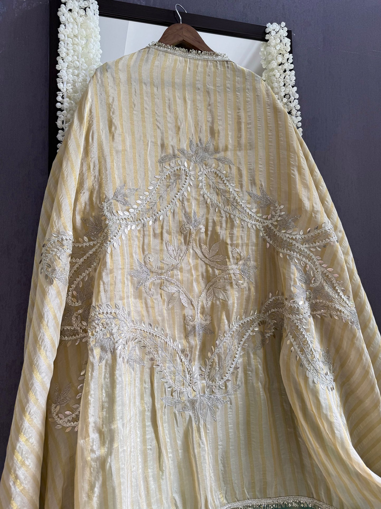 Luxurious Gotapatti ombré suit