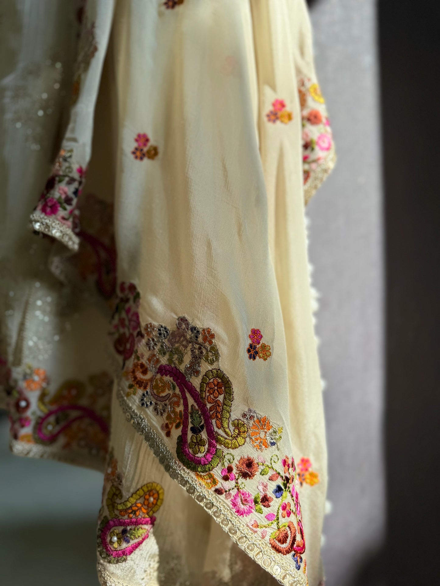 Luxurious dreamy handwork suit