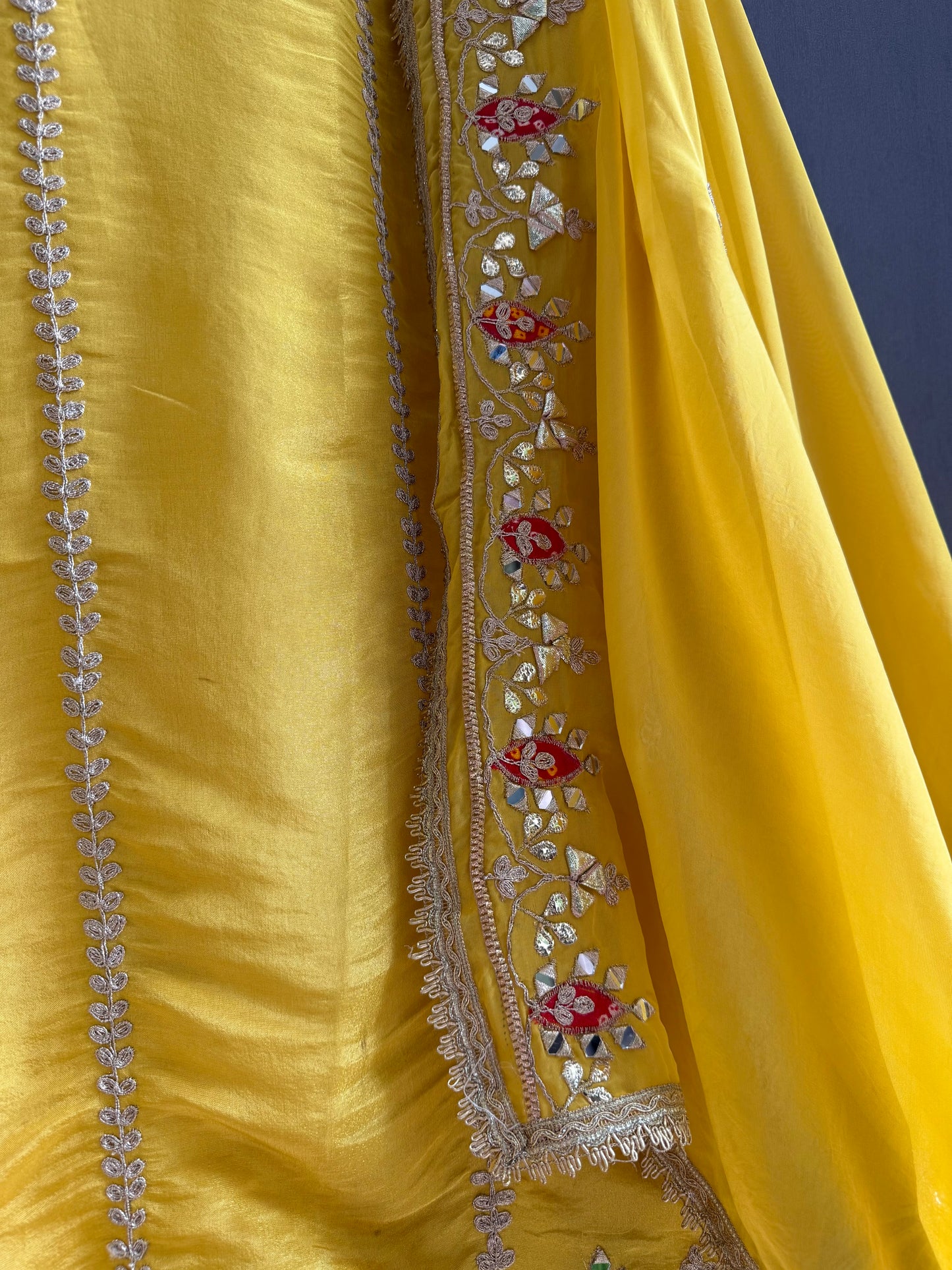 Luxurious Gotapatti Pure Tissue silk suit