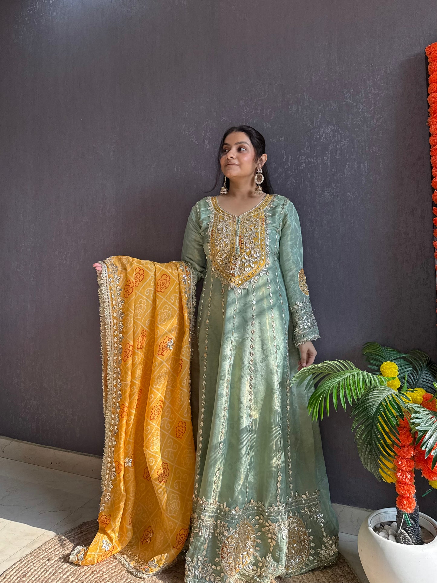 Luxurious Bandhani gotapatti anarkali set