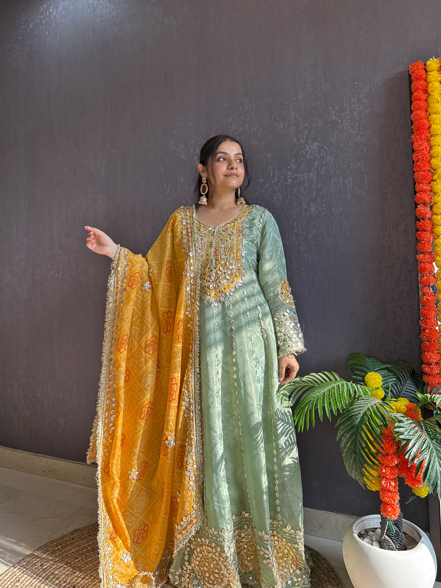 Luxurious Bandhani gotapatti anarkali set