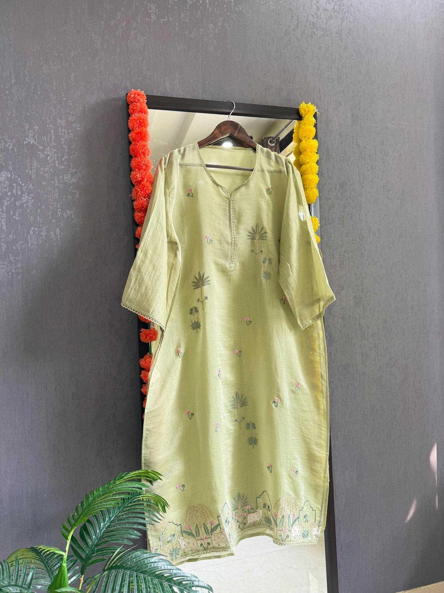 Luxurious Mul chanderi pichwai suit