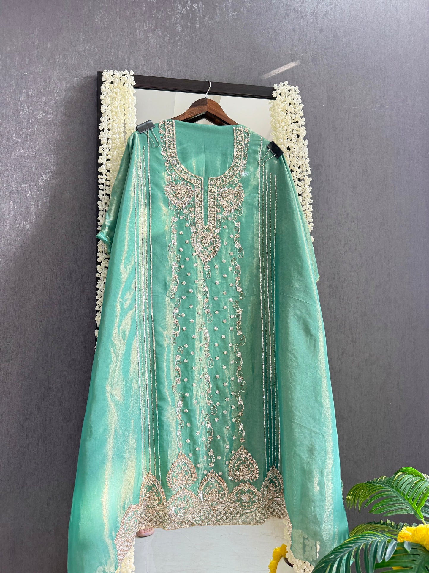 Luxurious hearts handwork suit