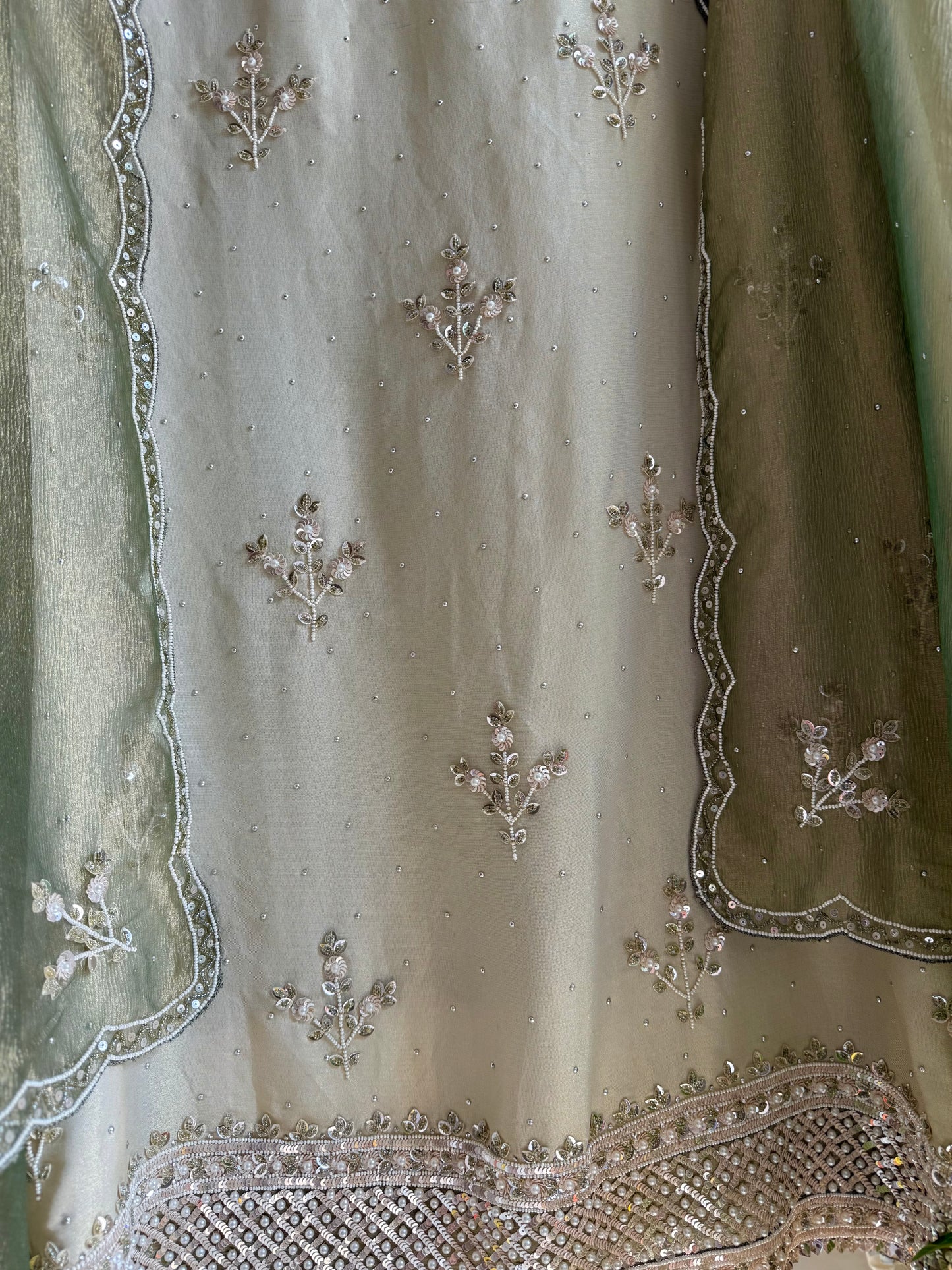 Luxurious dreamy handwork suit