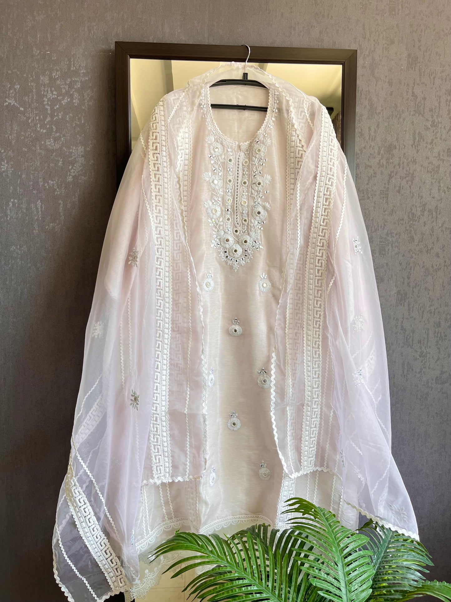 Premium Linen mirrorwork lacework suit