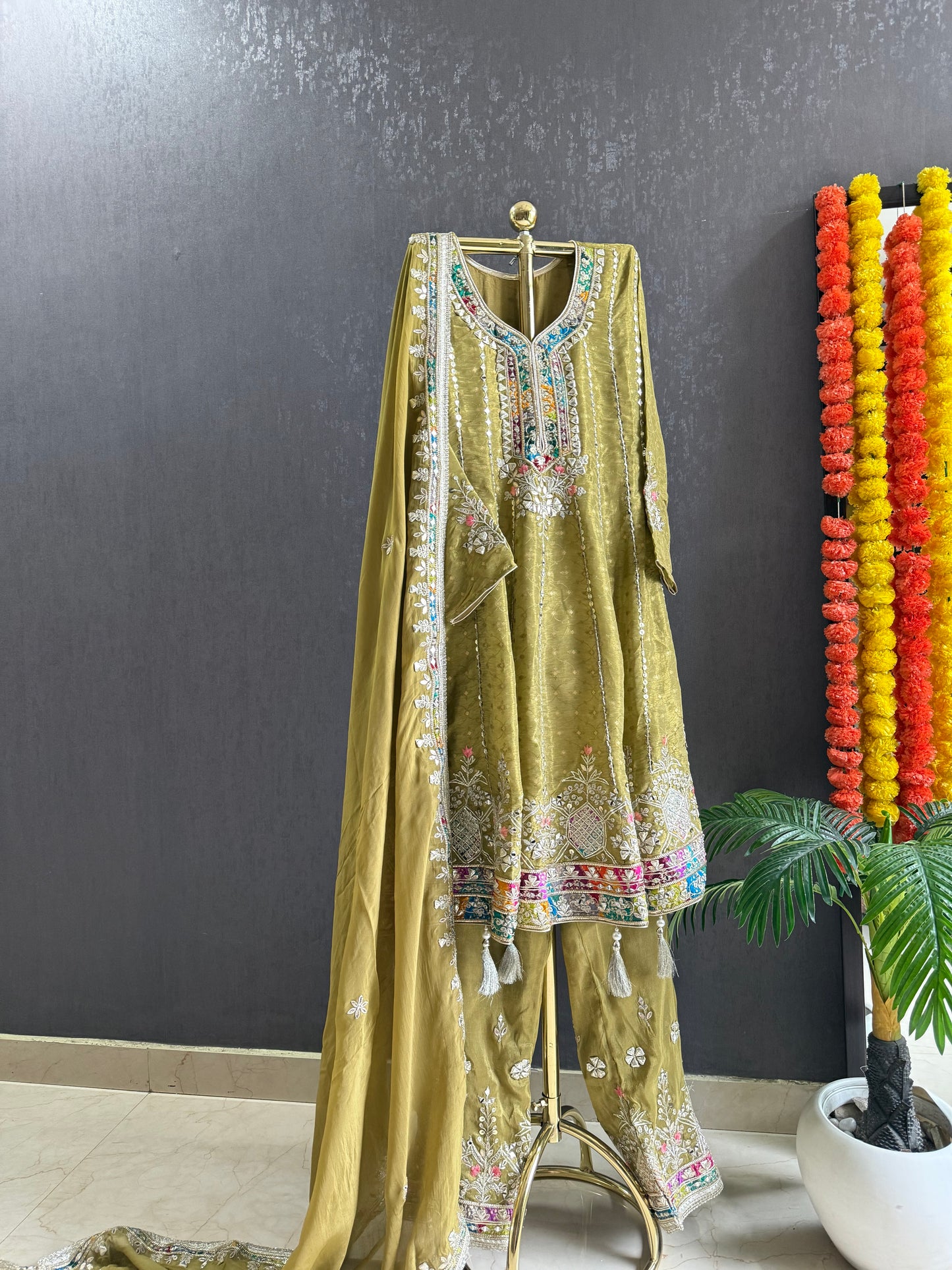 Luxurious gotapatti anarkali set