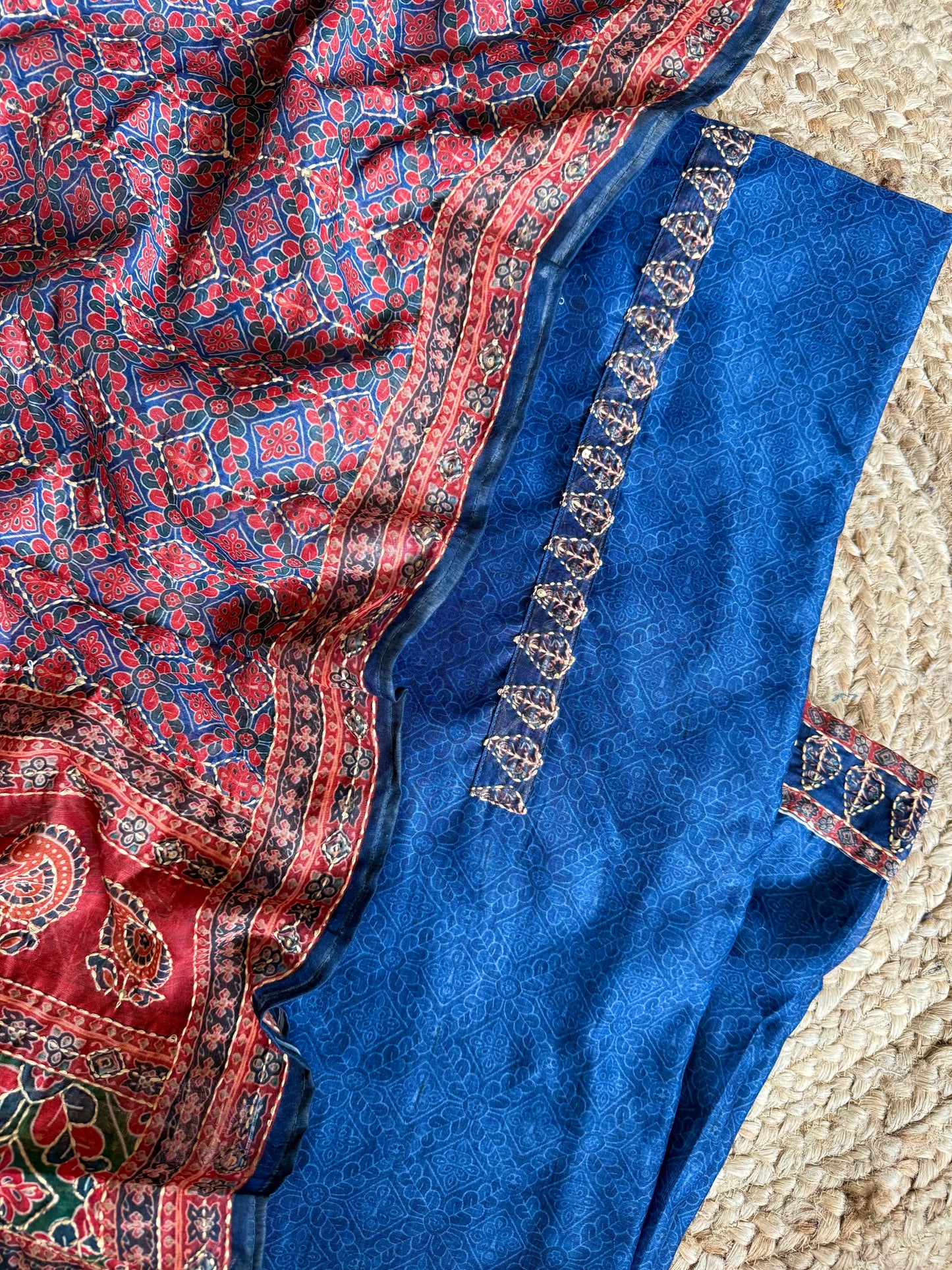 Maheshwari kantha work suit