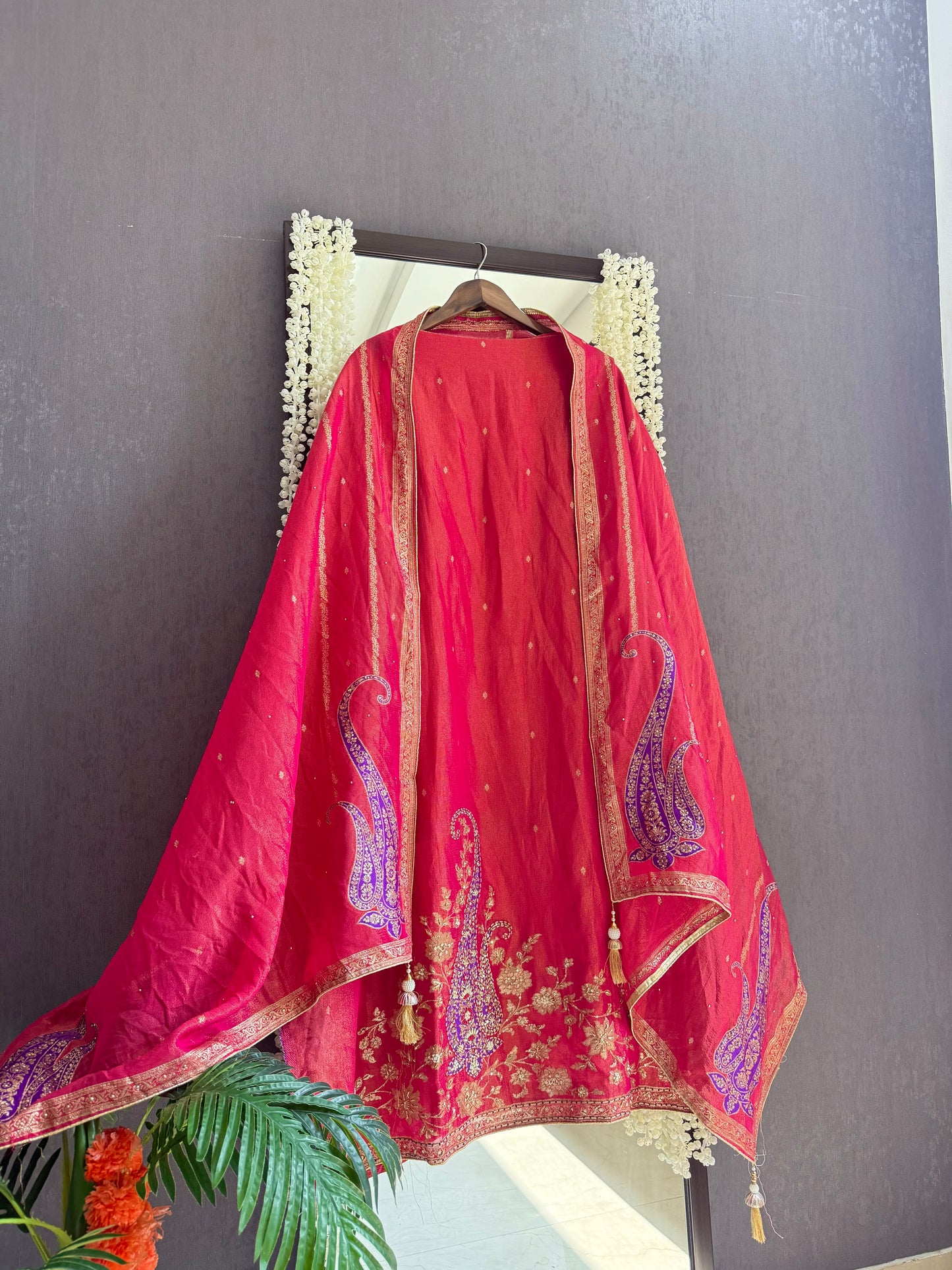 Benarsi zardozi suit