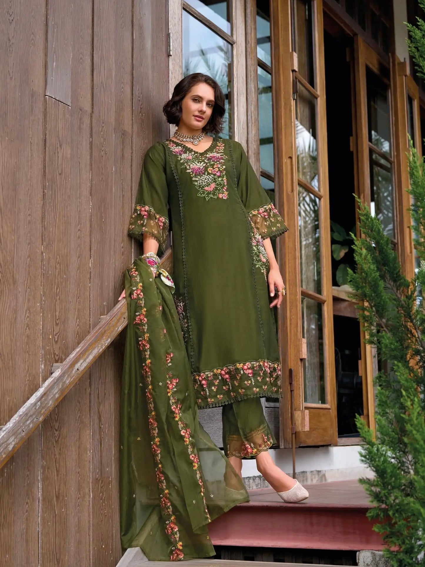 Aline Handwork suit