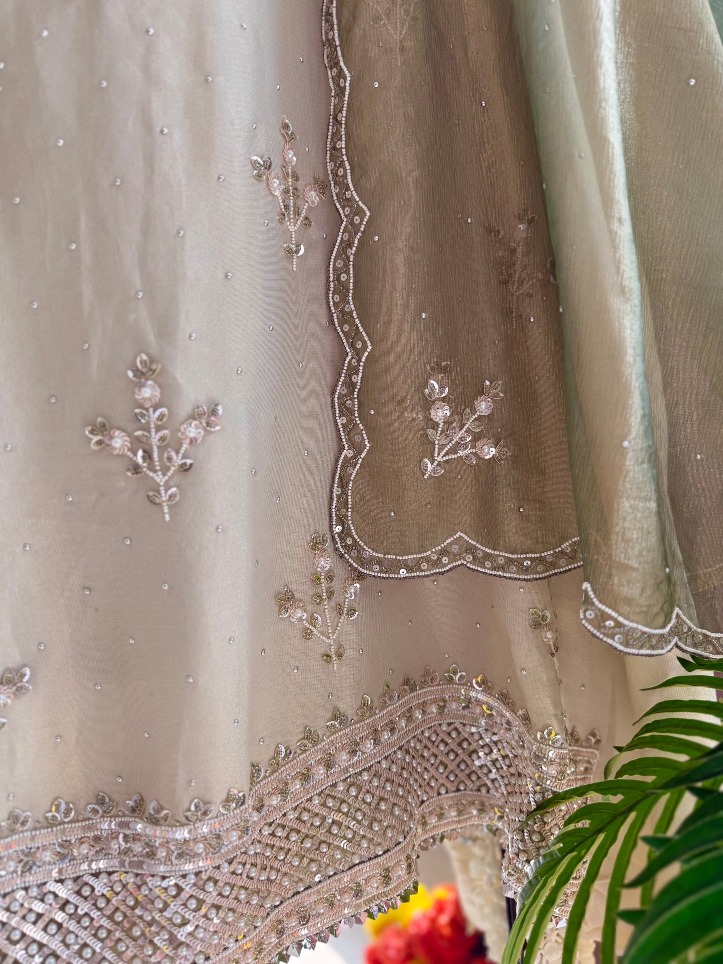 Luxurious dreamy handwork suit