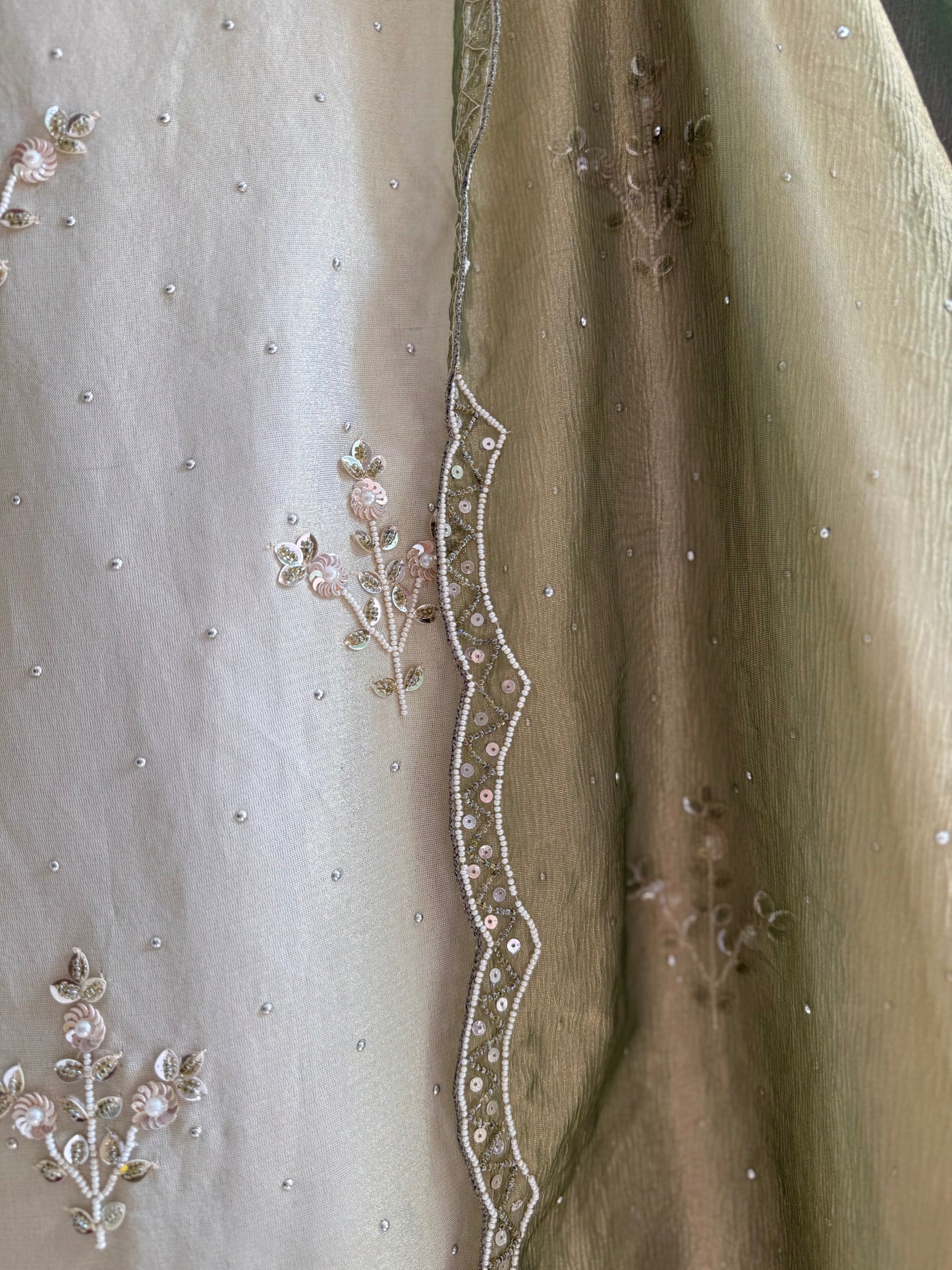Luxurious dreamy handwork suit