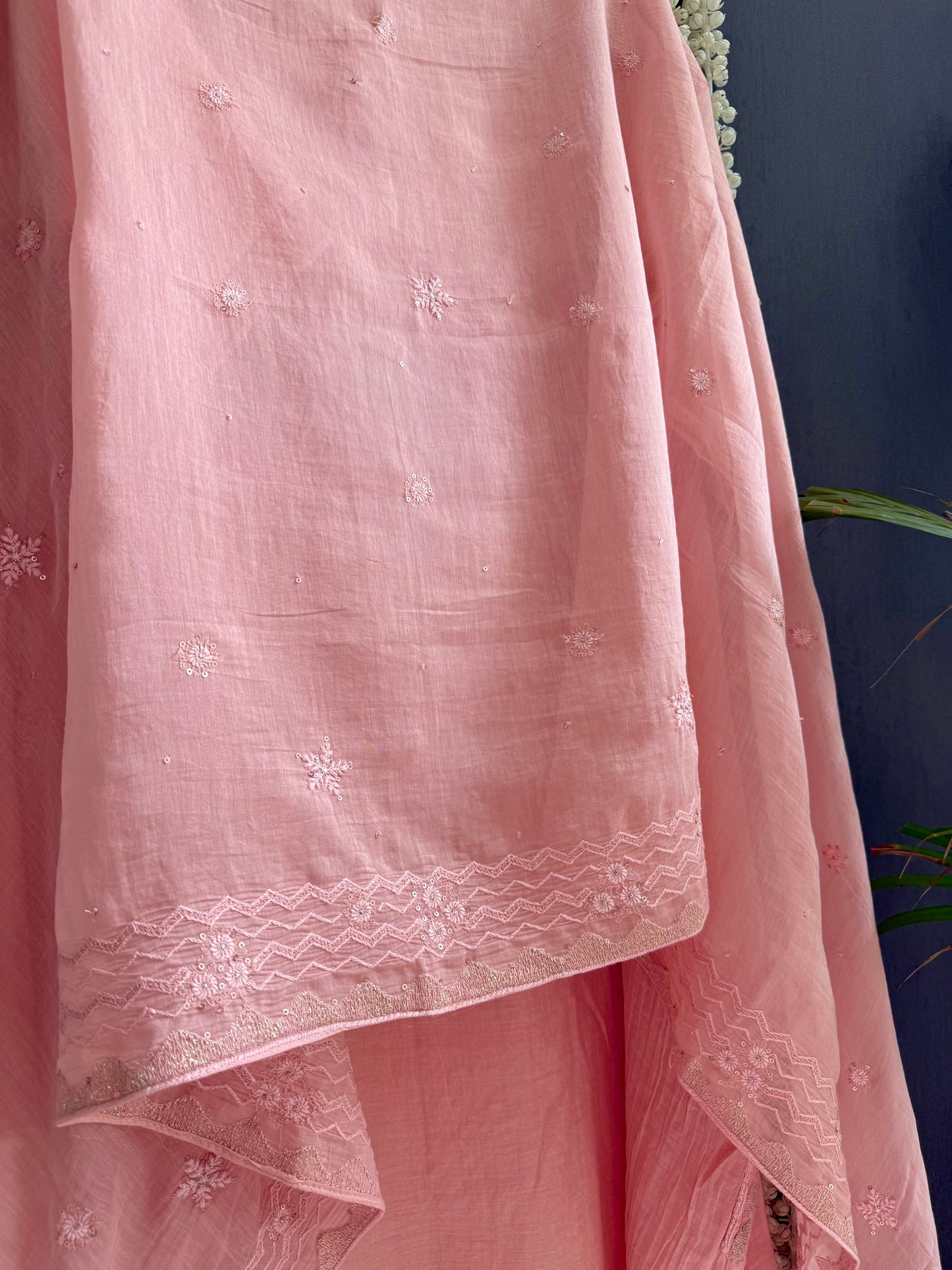 Luxurious Mul chanderi lucknowi paisley suit