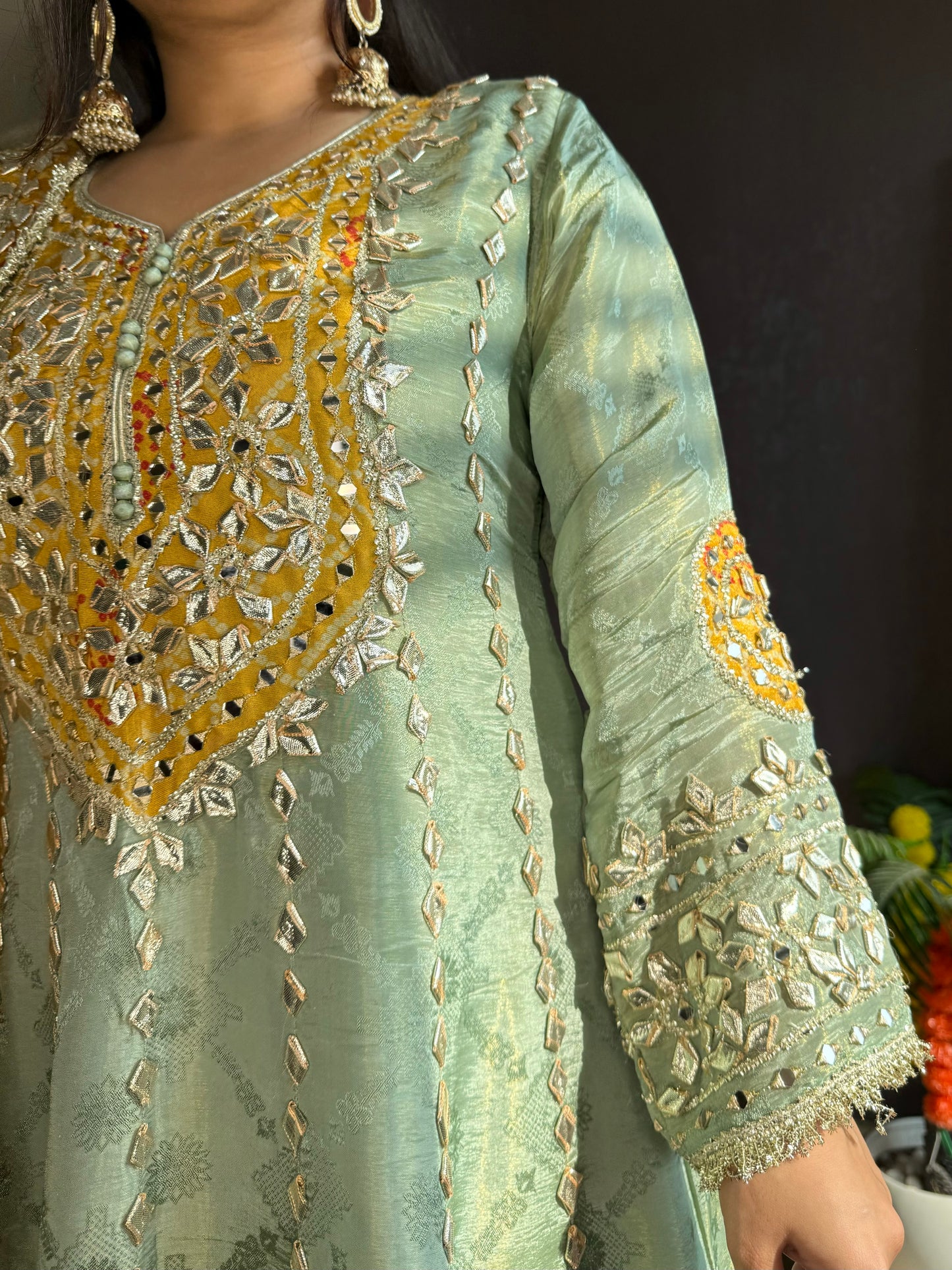 Luxurious Bandhani gotapatti anarkali set
