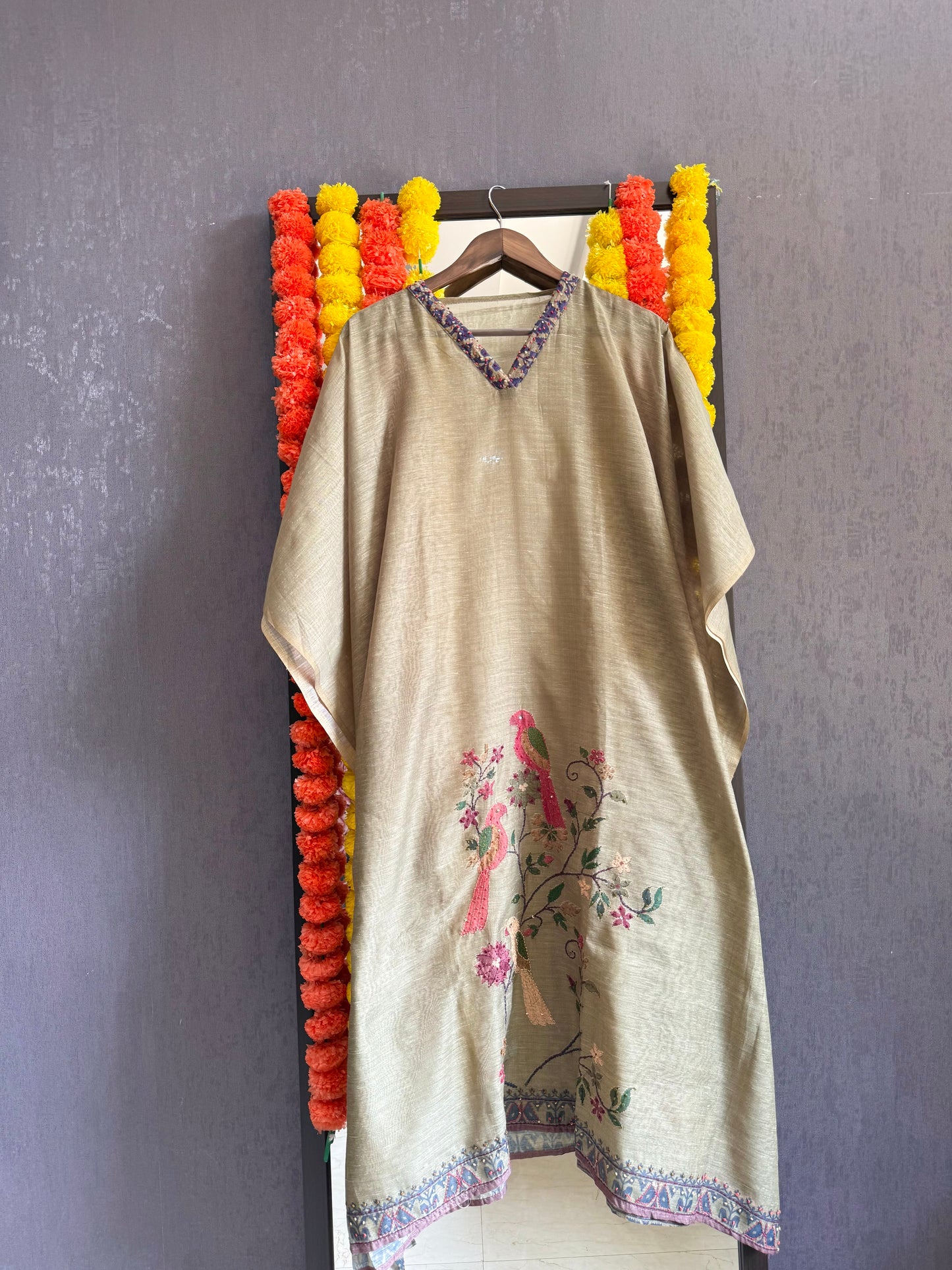 Pure linen birds frenchknot kantha work suit