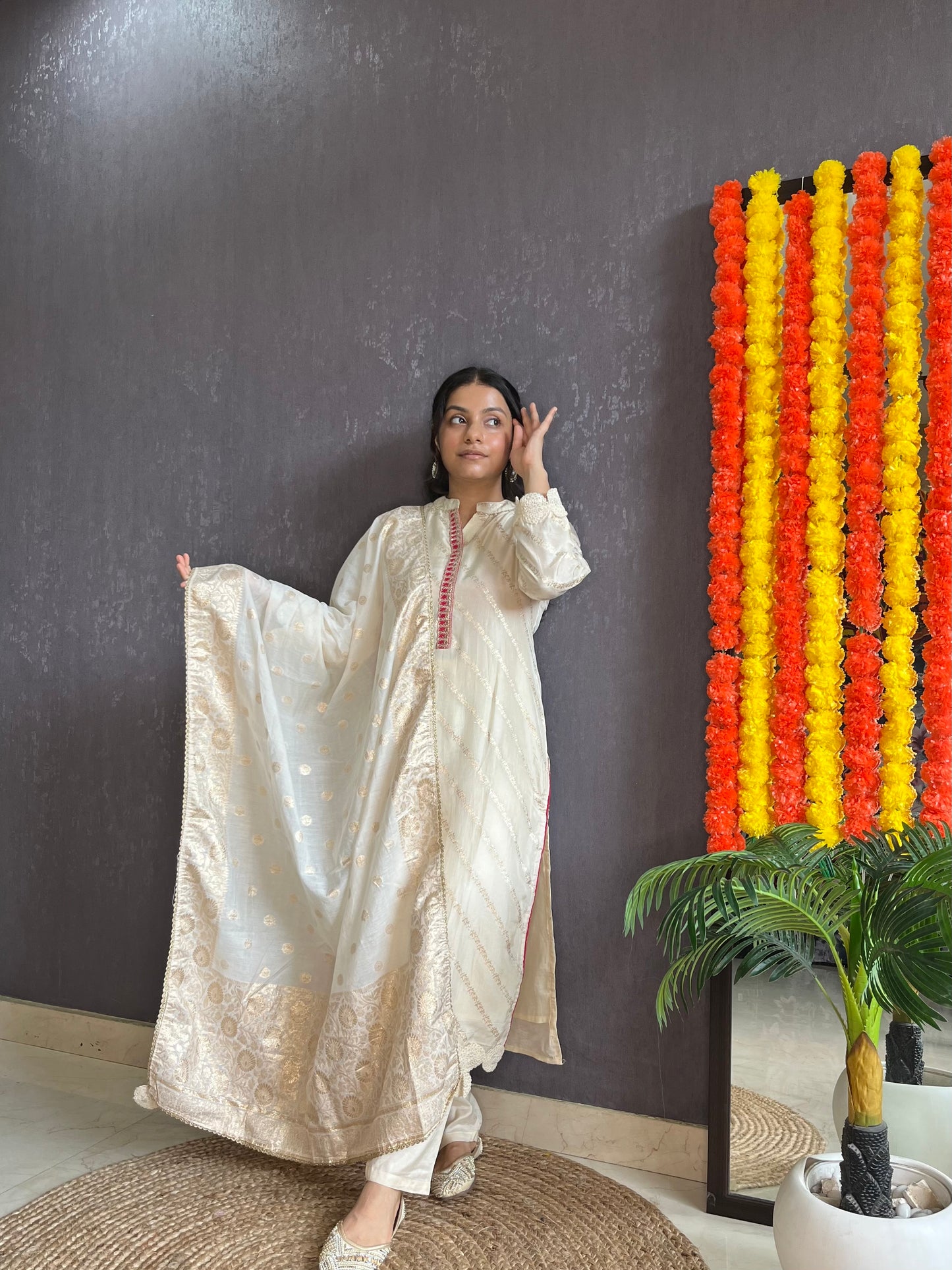 Benarsi Ivory set