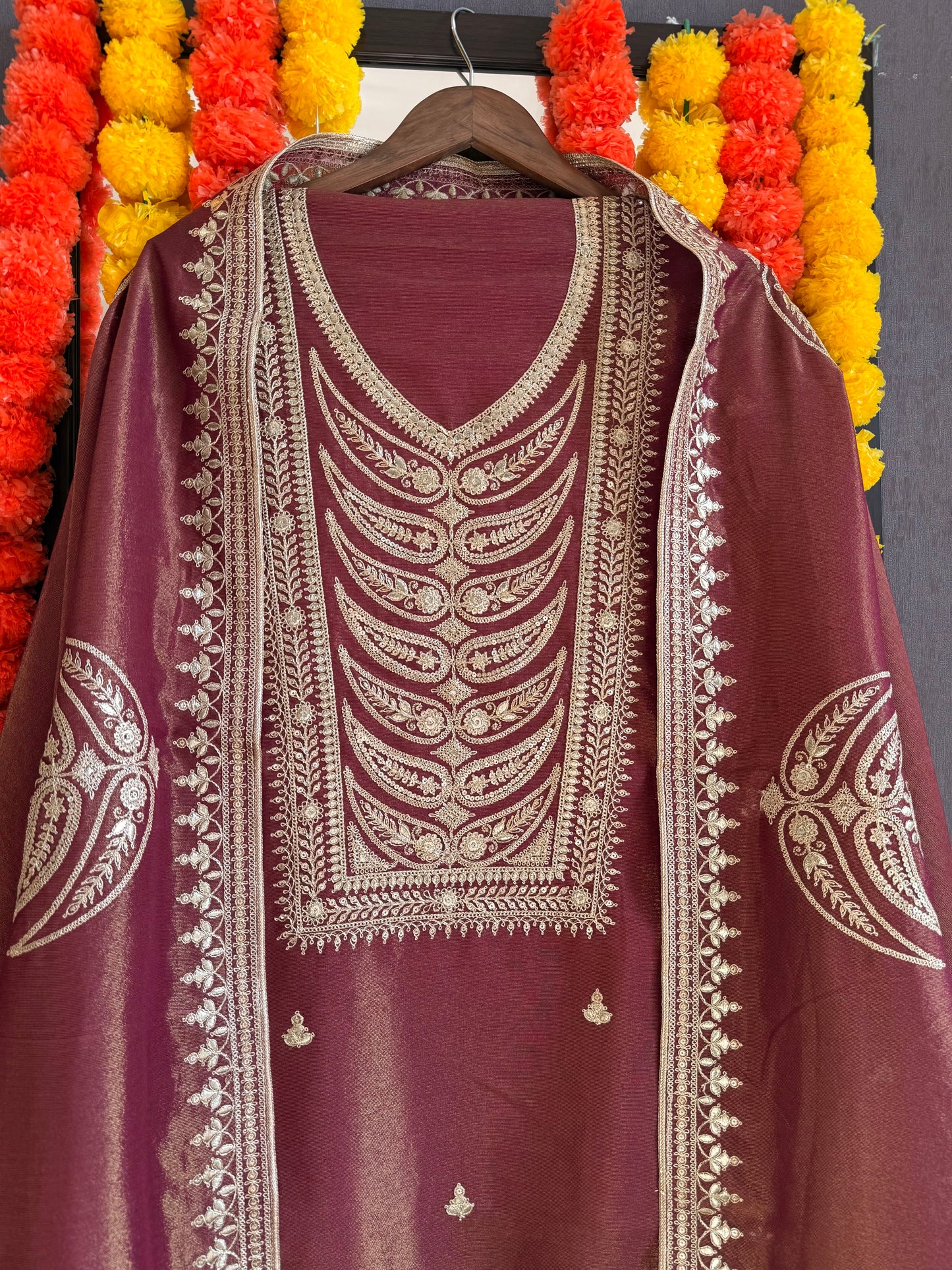 Luxurious Tissue silk suit