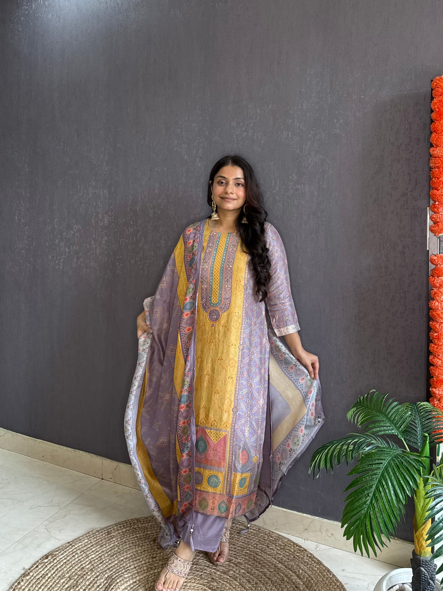 Meenakari Benarsi Handwork suit set